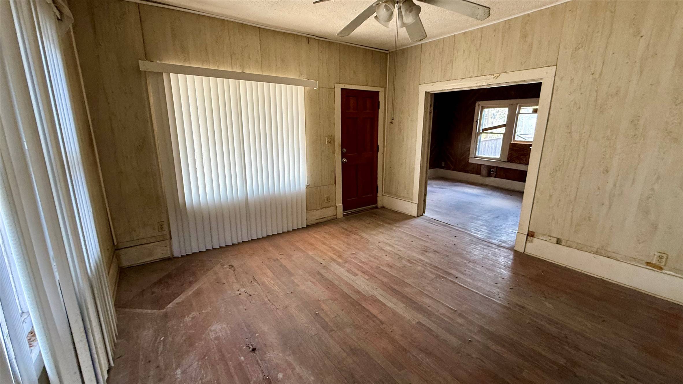 Houston, TX 77012,7809 Capitol ST