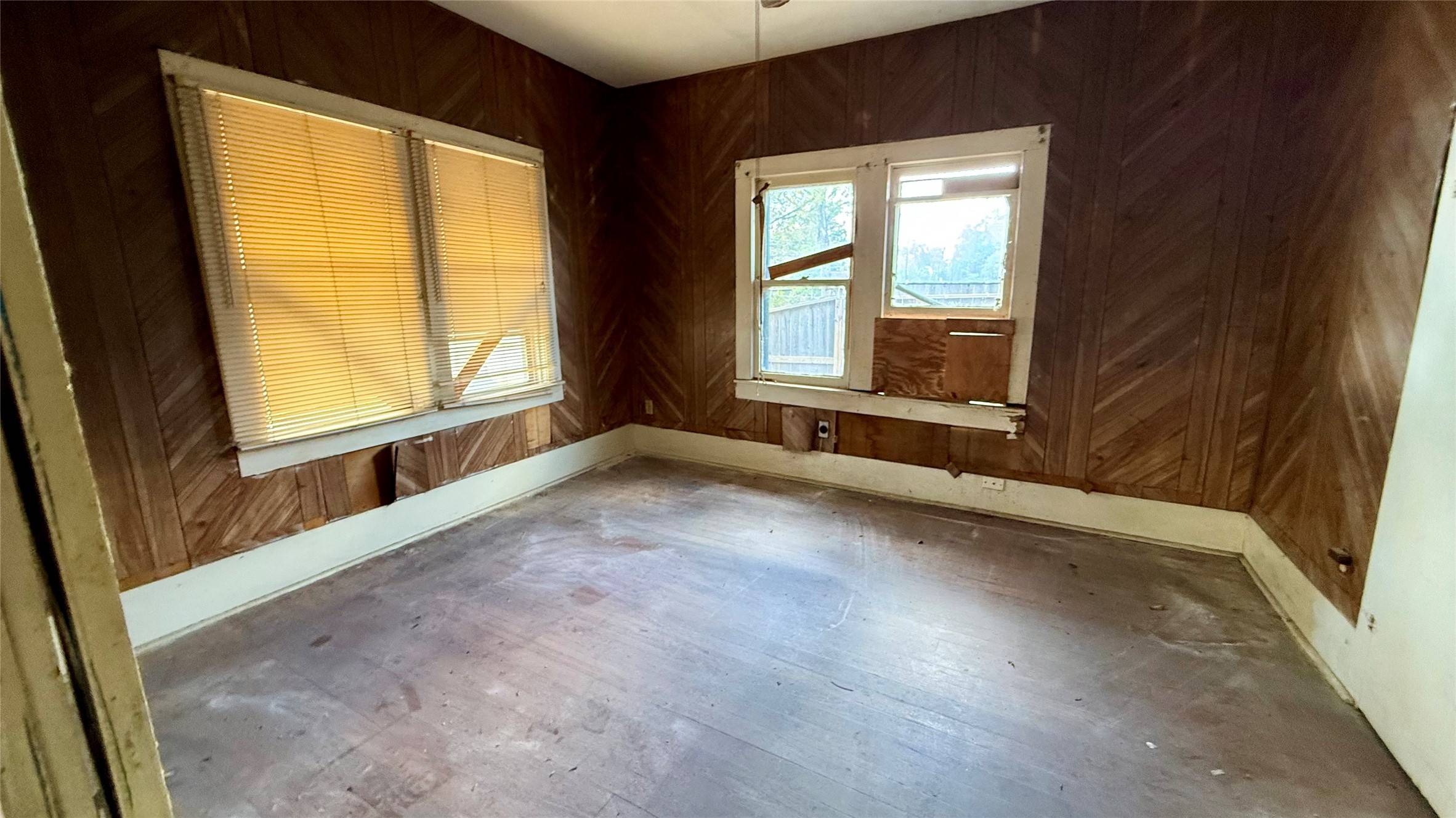 Houston, TX 77012,7809 Capitol ST