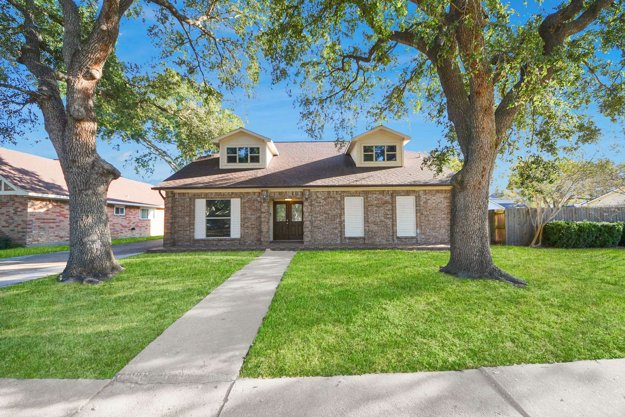 Katy, TX 77450,1415 Country Park DR