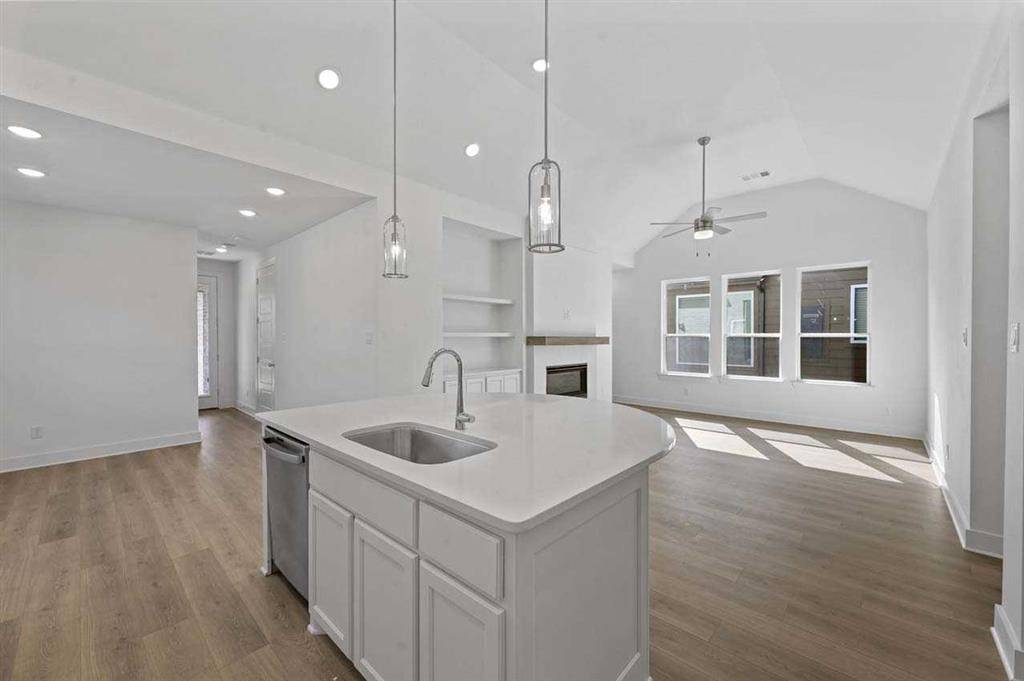 Richmond, TX 77406,3349 City Heart Avenue