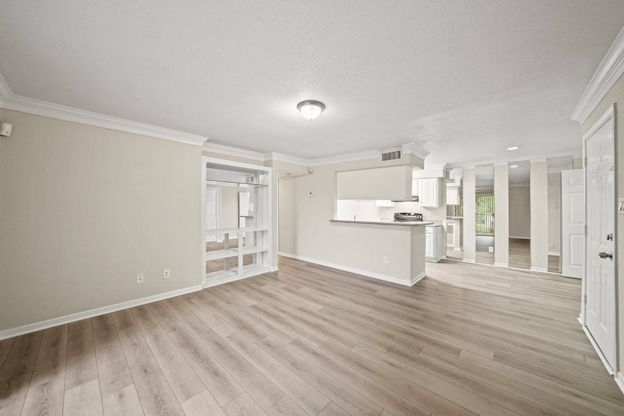 Houston, TX 77015,12955 Woodforest BLVD #24