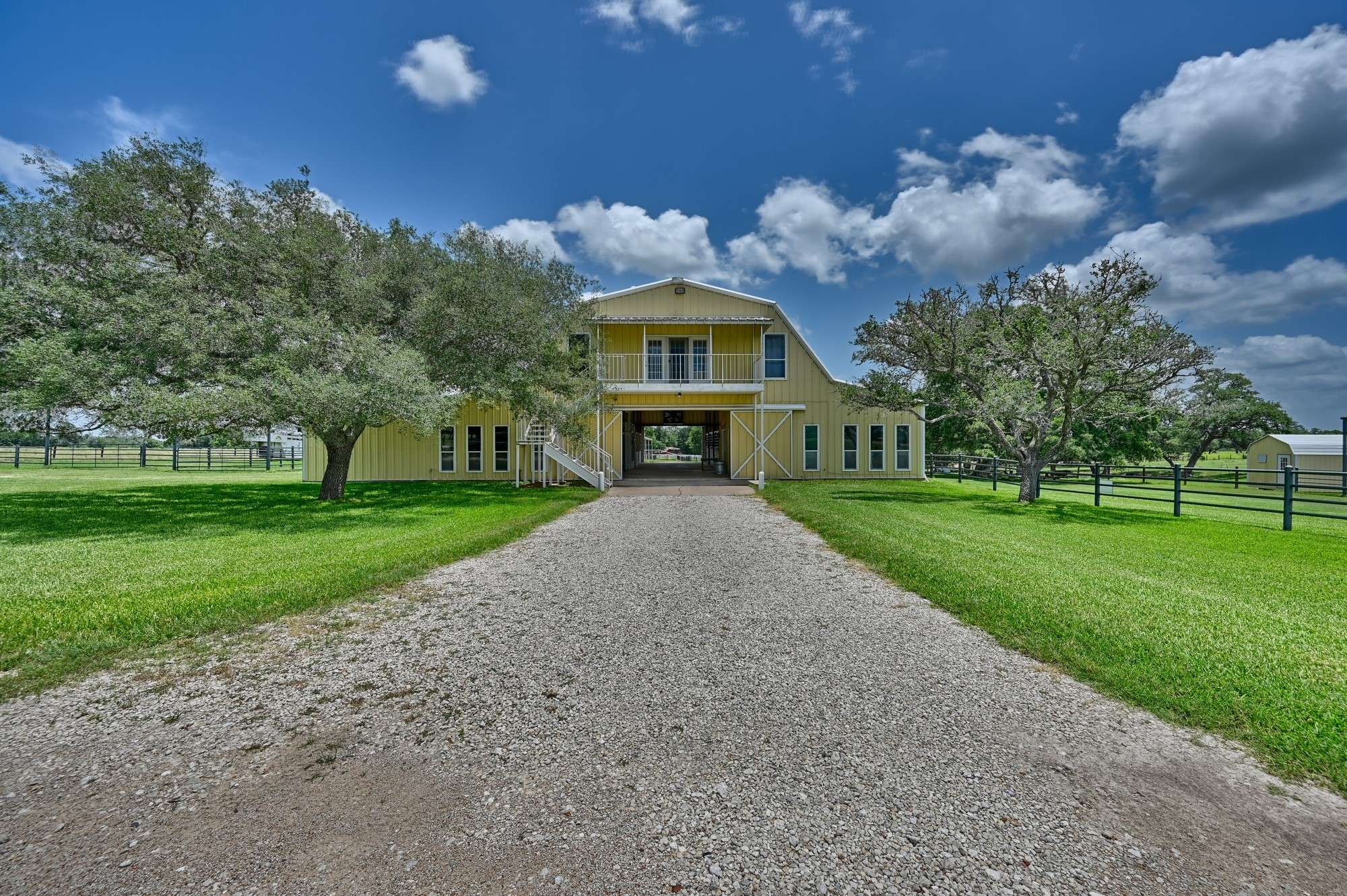 Schulenburg, TX 78956,3235 E 1-10 Frontage RD