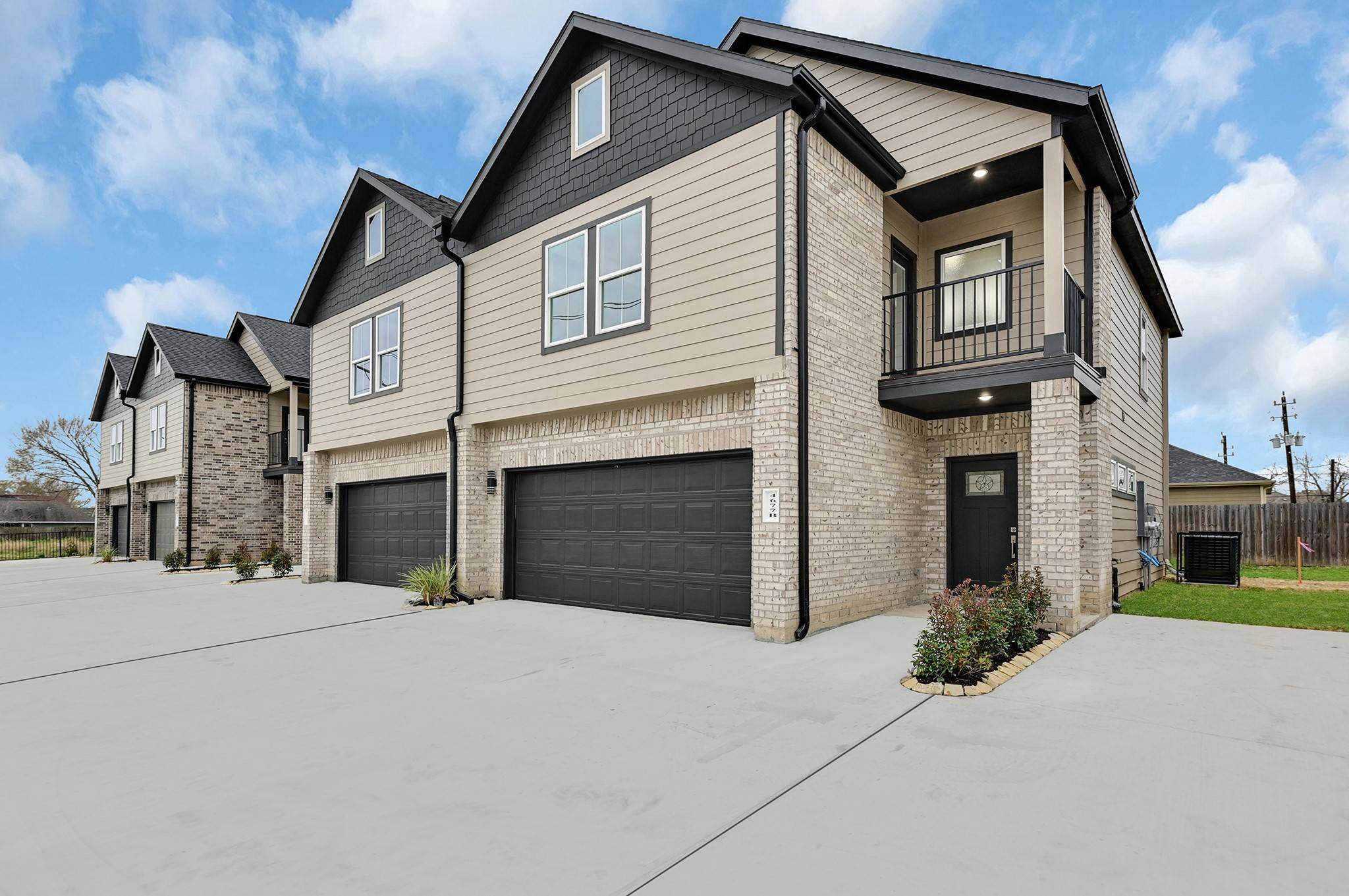 Houston, TX 77051,4677 Bellfort St #B