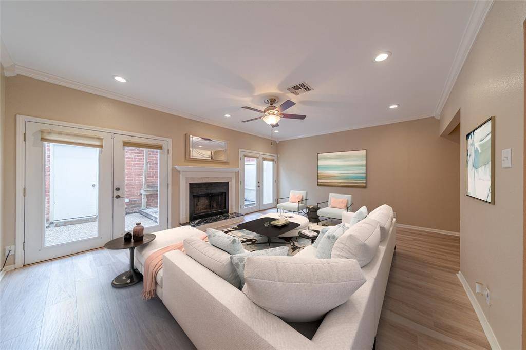 Houston, TX 77057,2444 Bering DR #2444