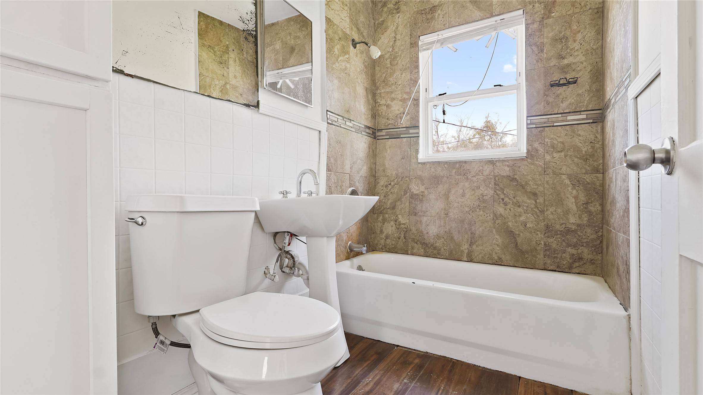 Houston, TX 77029,410 Clinton Park ST