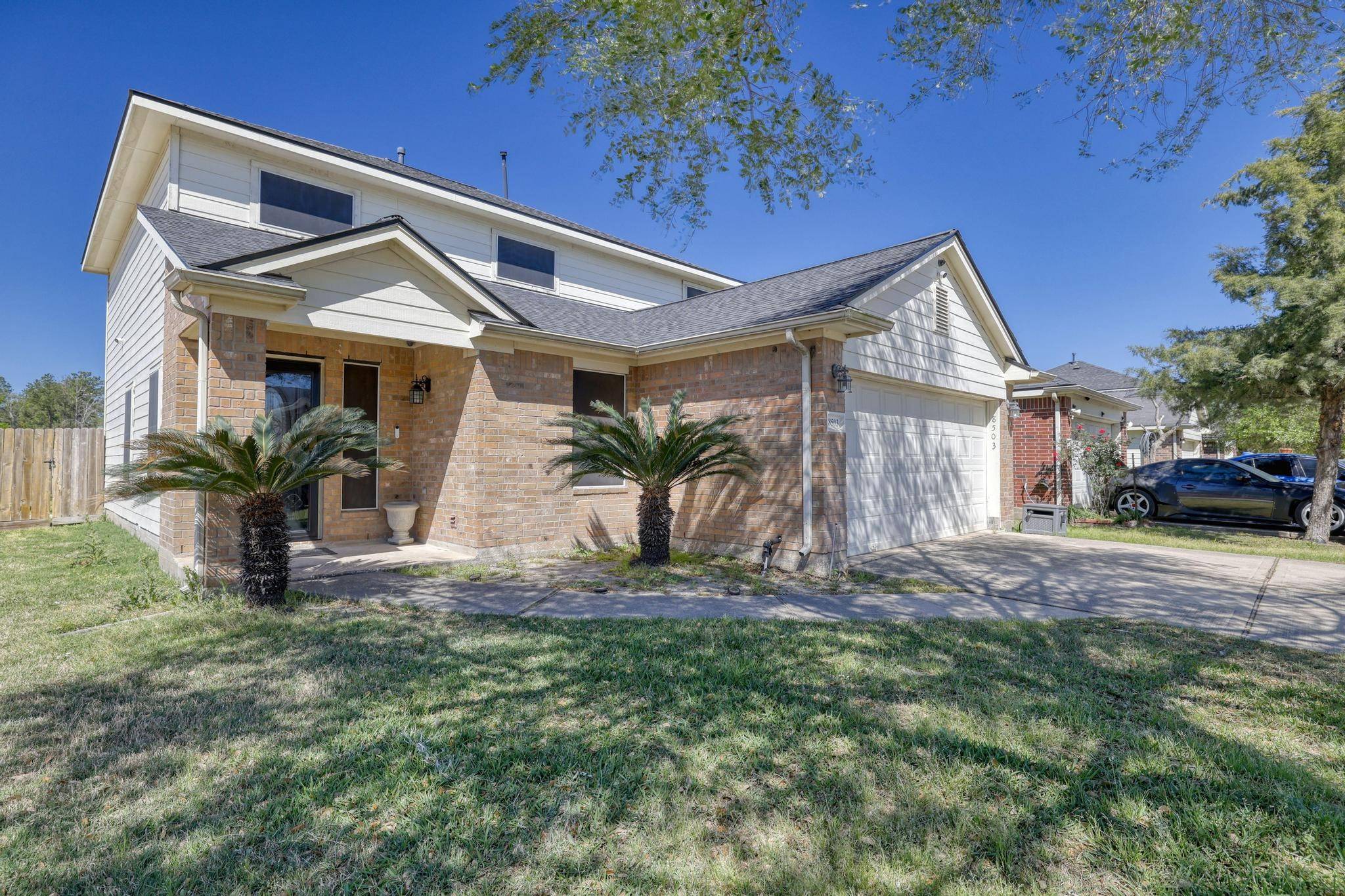 Houston, TX 77044,8503 Doskocil DR