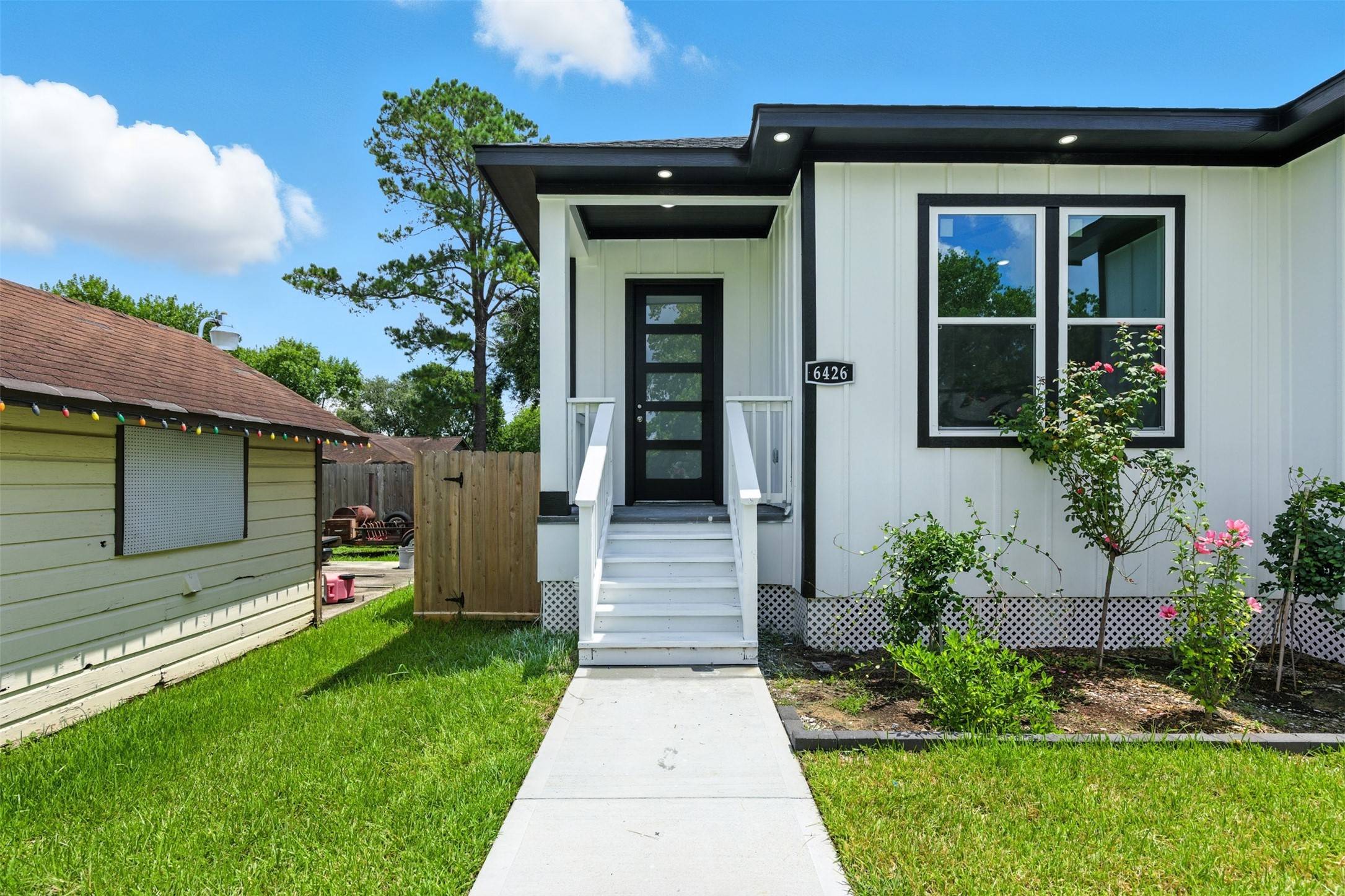 Pasadena, TX 77505,6426 Trebor ST