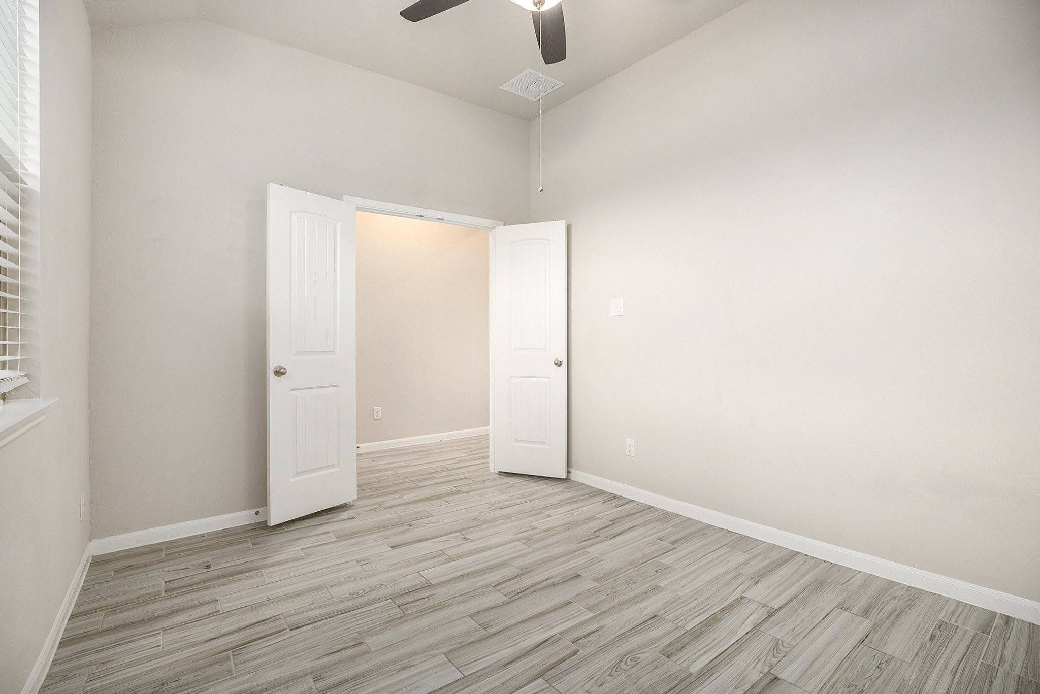 Baytown, TX 77523,2006 Brisa LN
