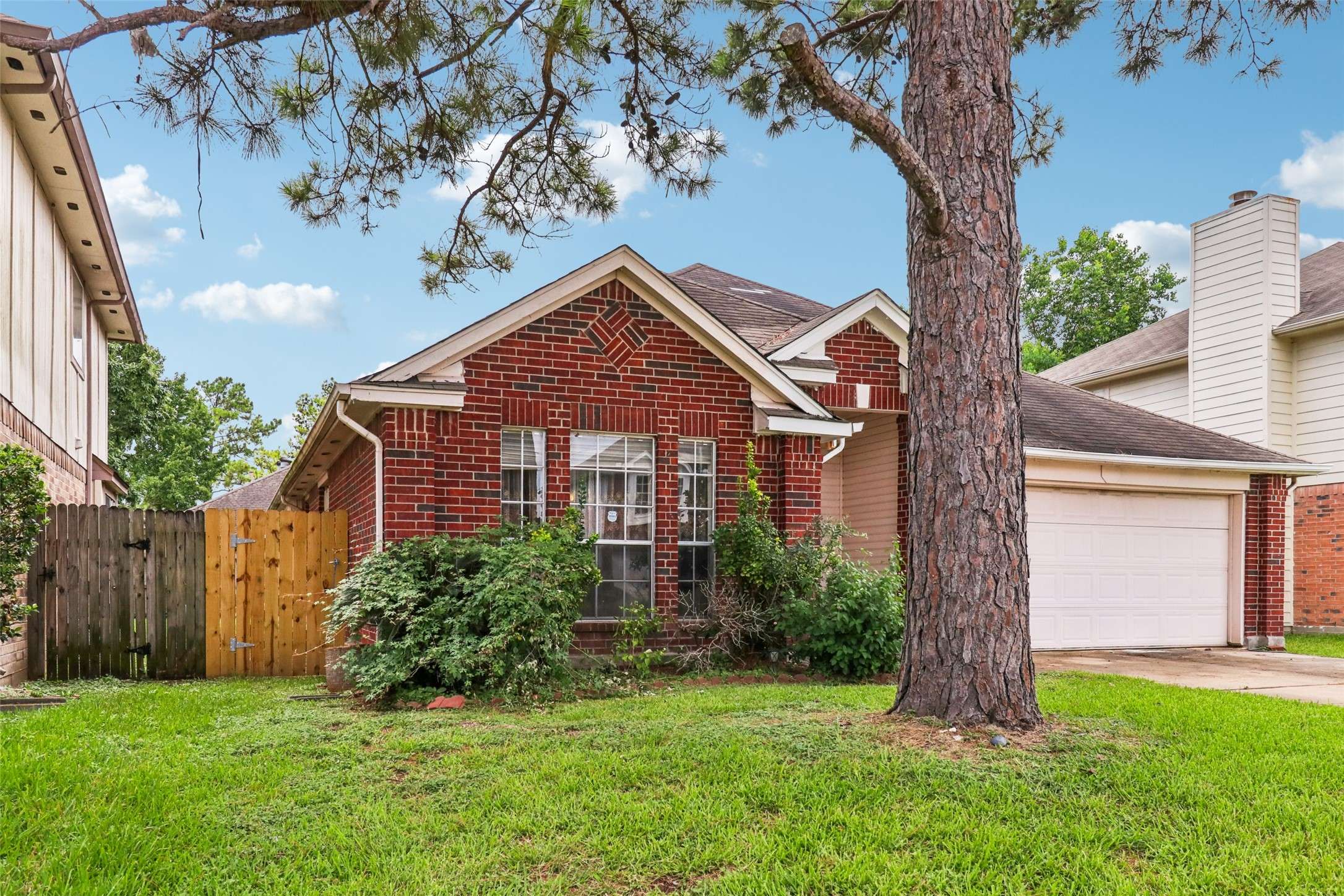 Sugar Land, TX 77498,17006 Dusty Mill DR E