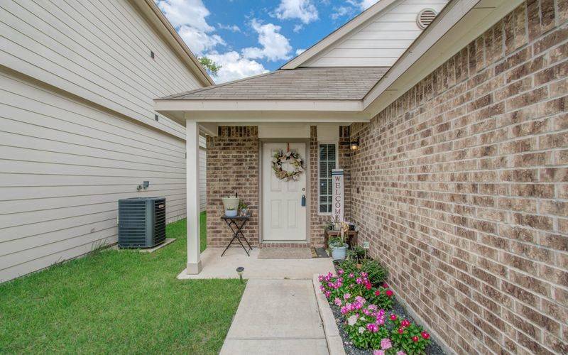 Porter, TX 77365,25416 Grotto Falls LN