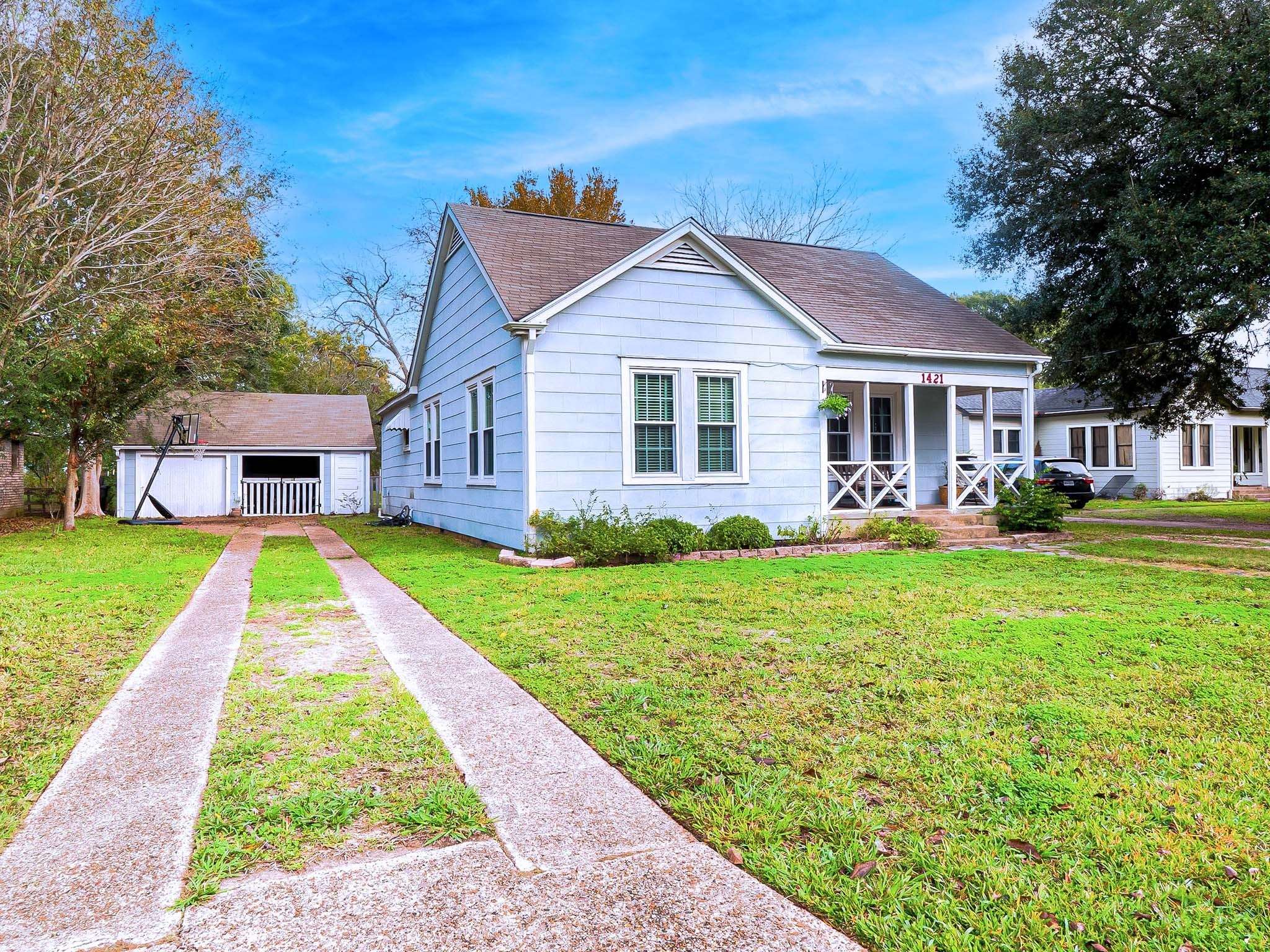 Rosenberg, TX 77471,1421 Brooks AVE