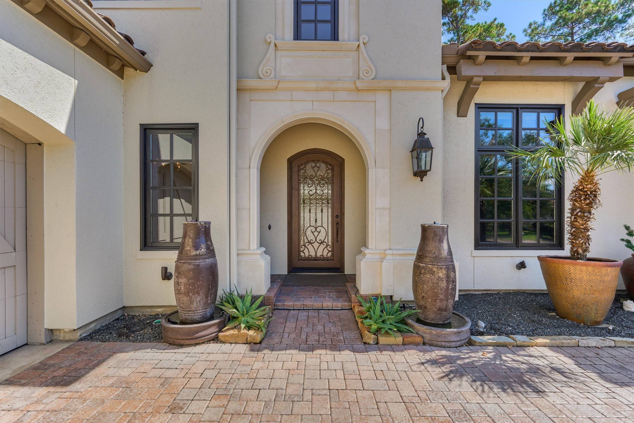 The Woodlands, TX 77382,2 Libretto CT