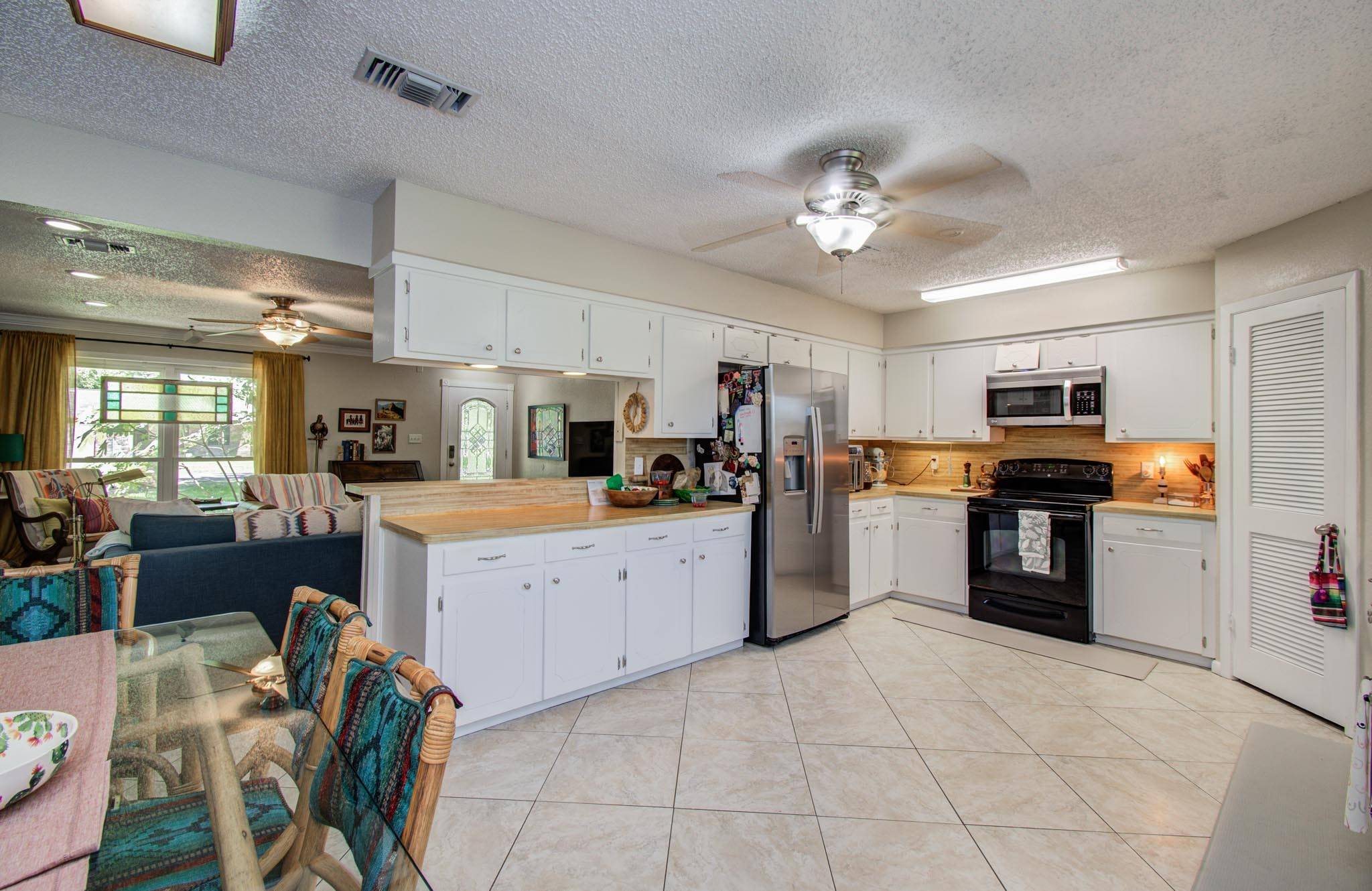 Santa Fe, TX 77510,12211 3rd ST