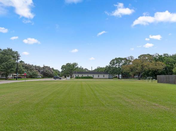 Bay City, TX 77414,AVE I S MATTHEW COR S