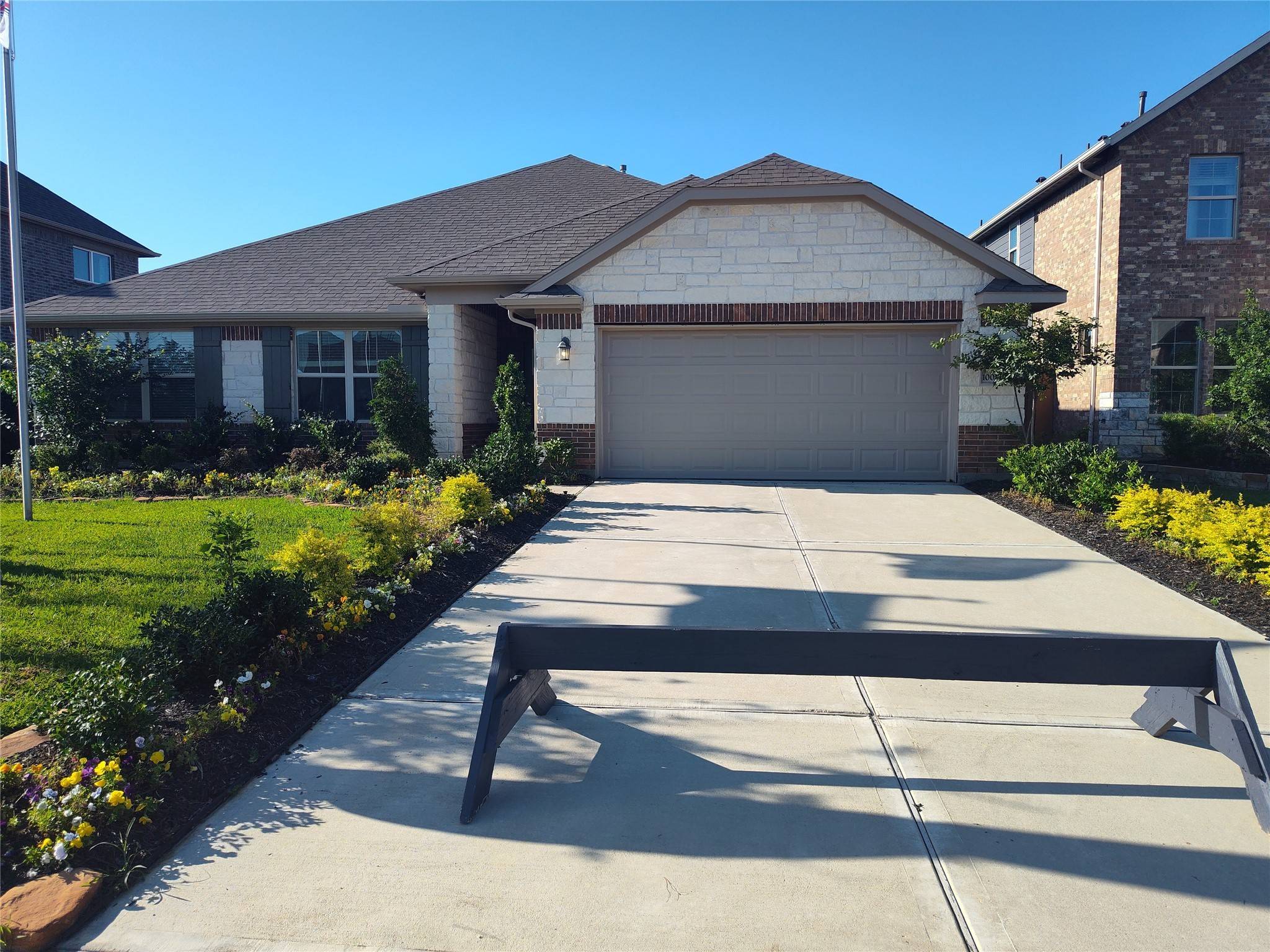 Rosharon, TX 77583,10010 WHITNEY REACH DR