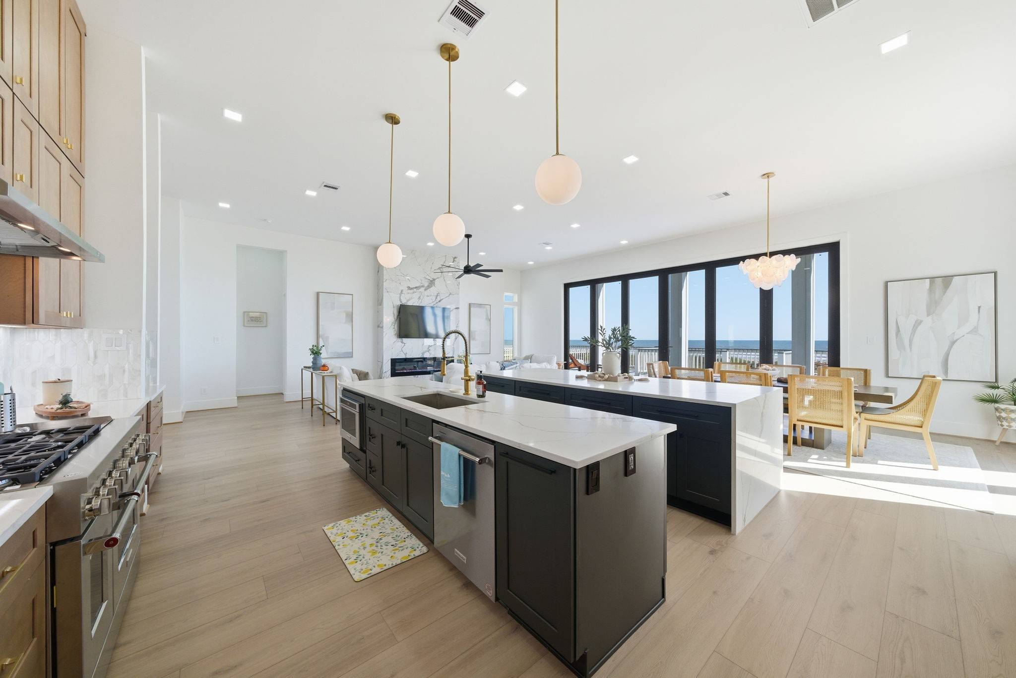 Freeport, TX 77541,5034 Blue Water HWY