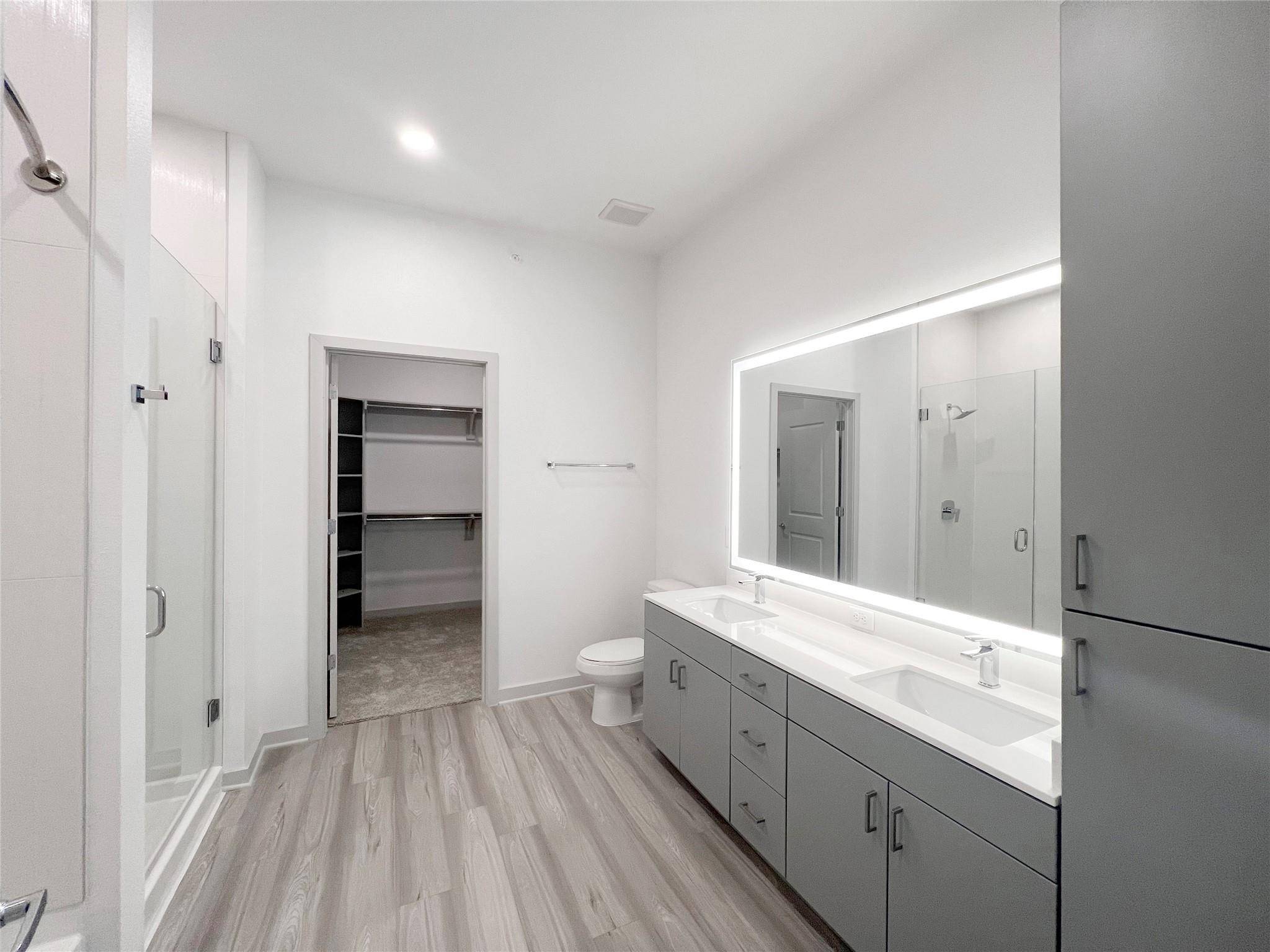 Houston, TX 77019,3636 W Dallas ST #567