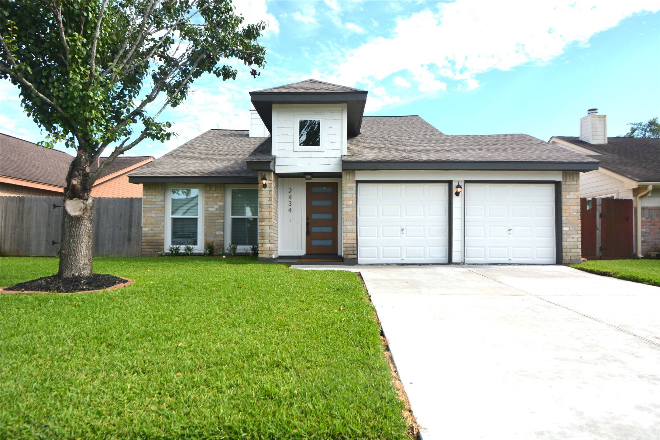 Sugar Land, TX 77478,2434 Planters ROW