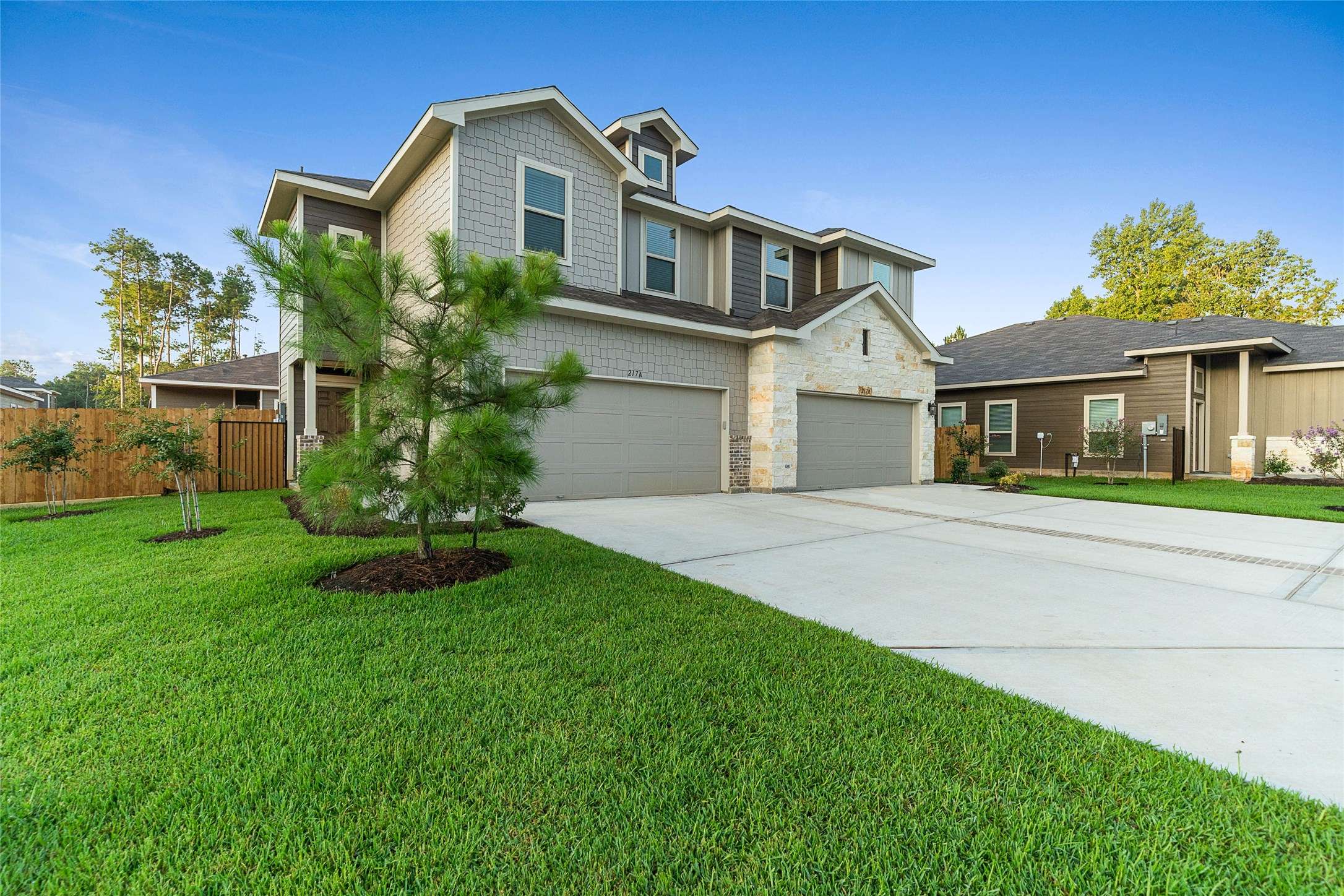 Conroe, TX 77304,217 Oakcrest #B