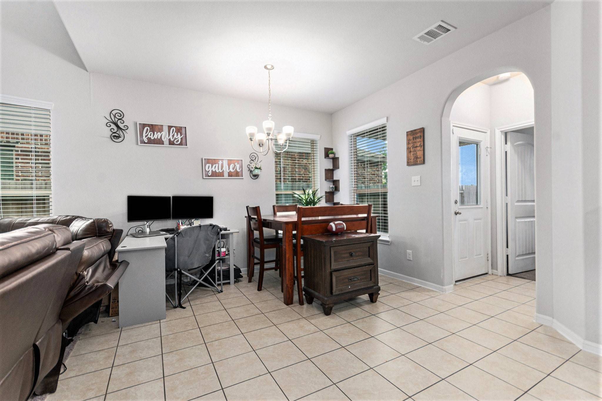 Dickinson, TX 77539,5305 Abbeville CT