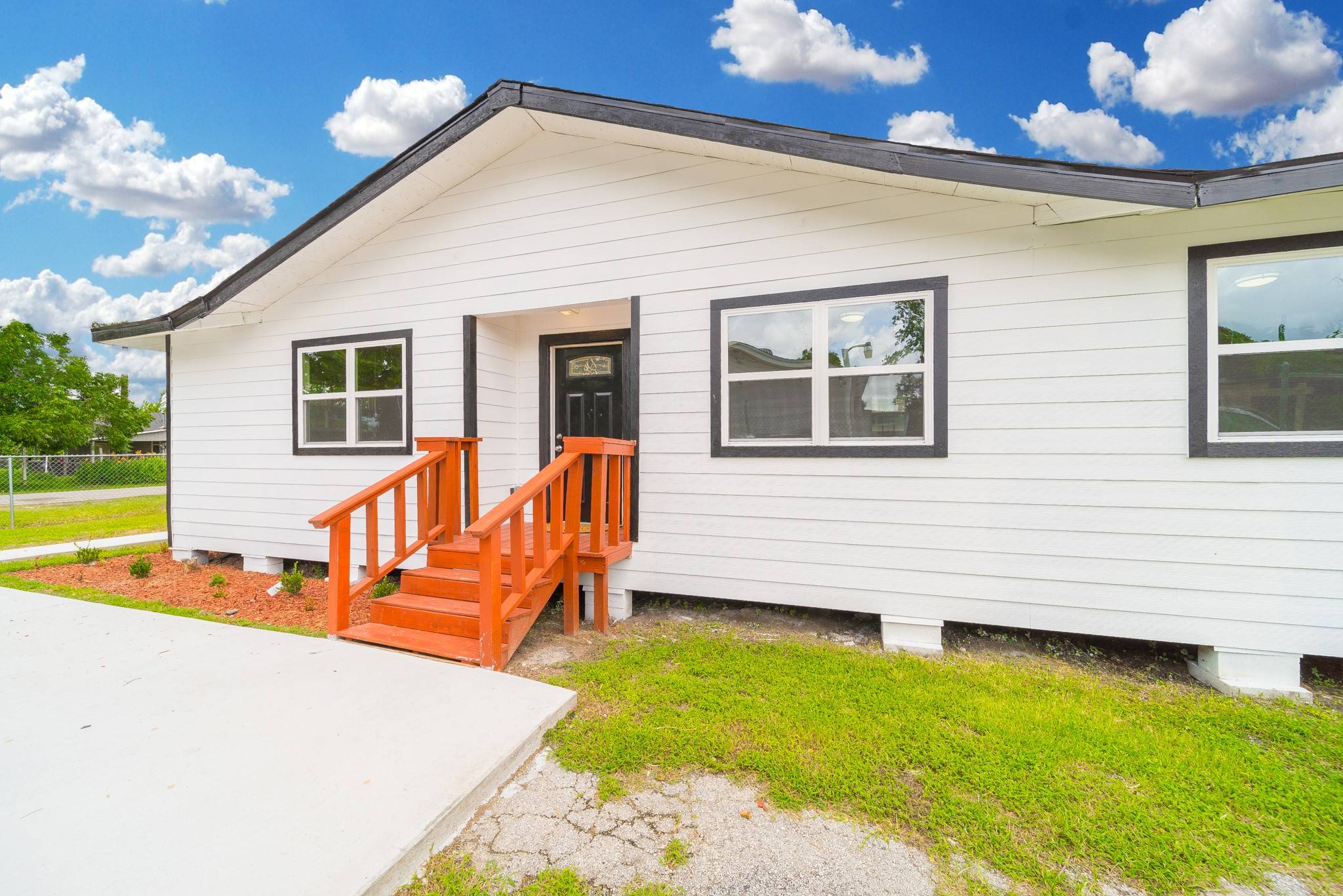 Houston, TX 77088,8318 Hanfro LN