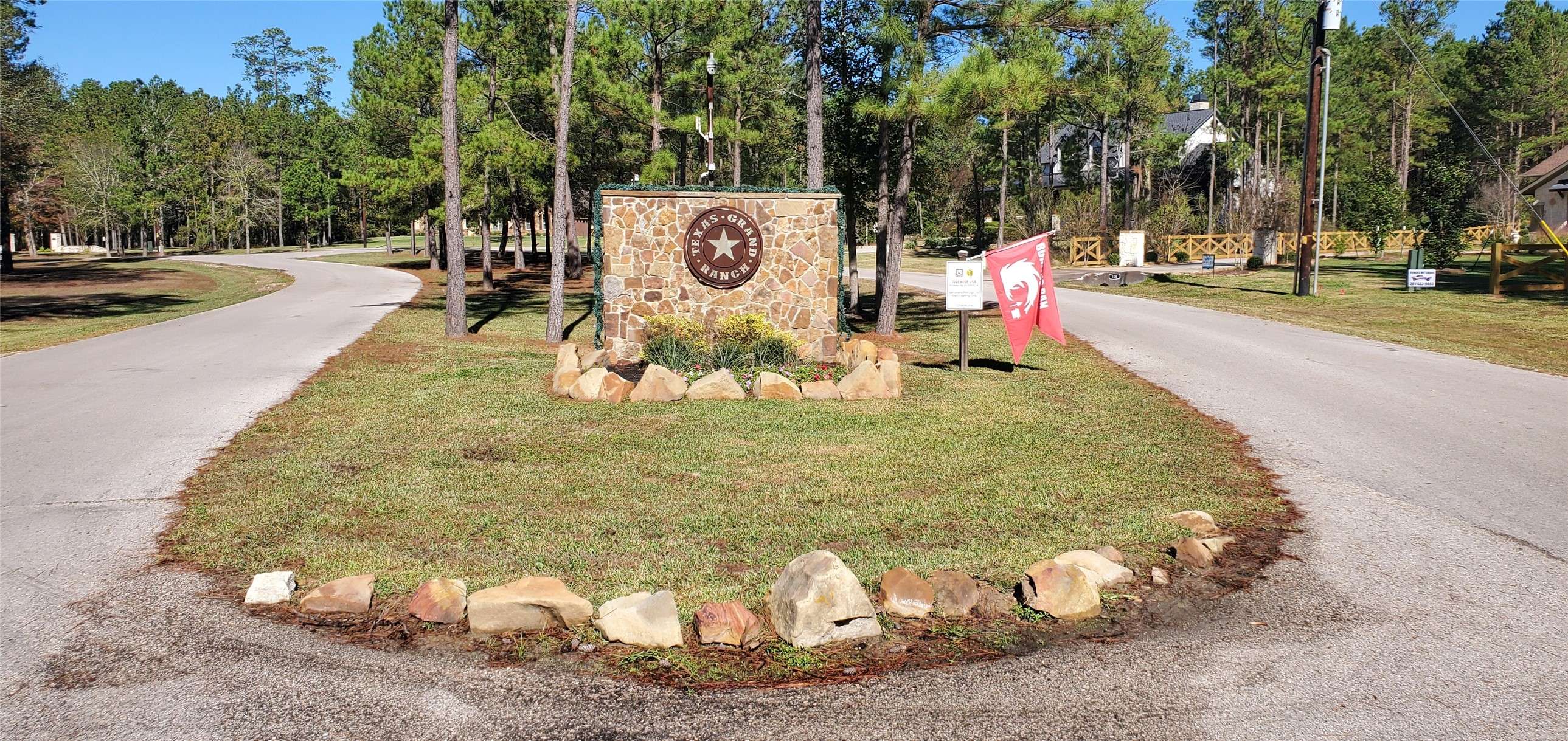 Huntsville, TX 77340,N/A Cougar CT