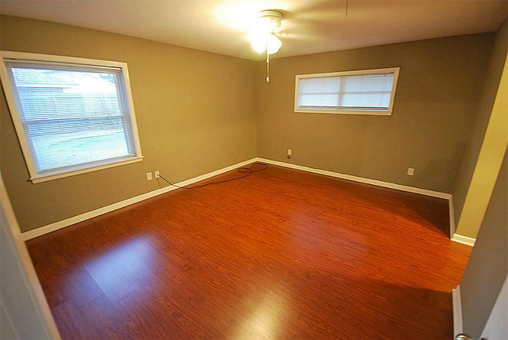 Houston, TX 77018,986 Chamboard