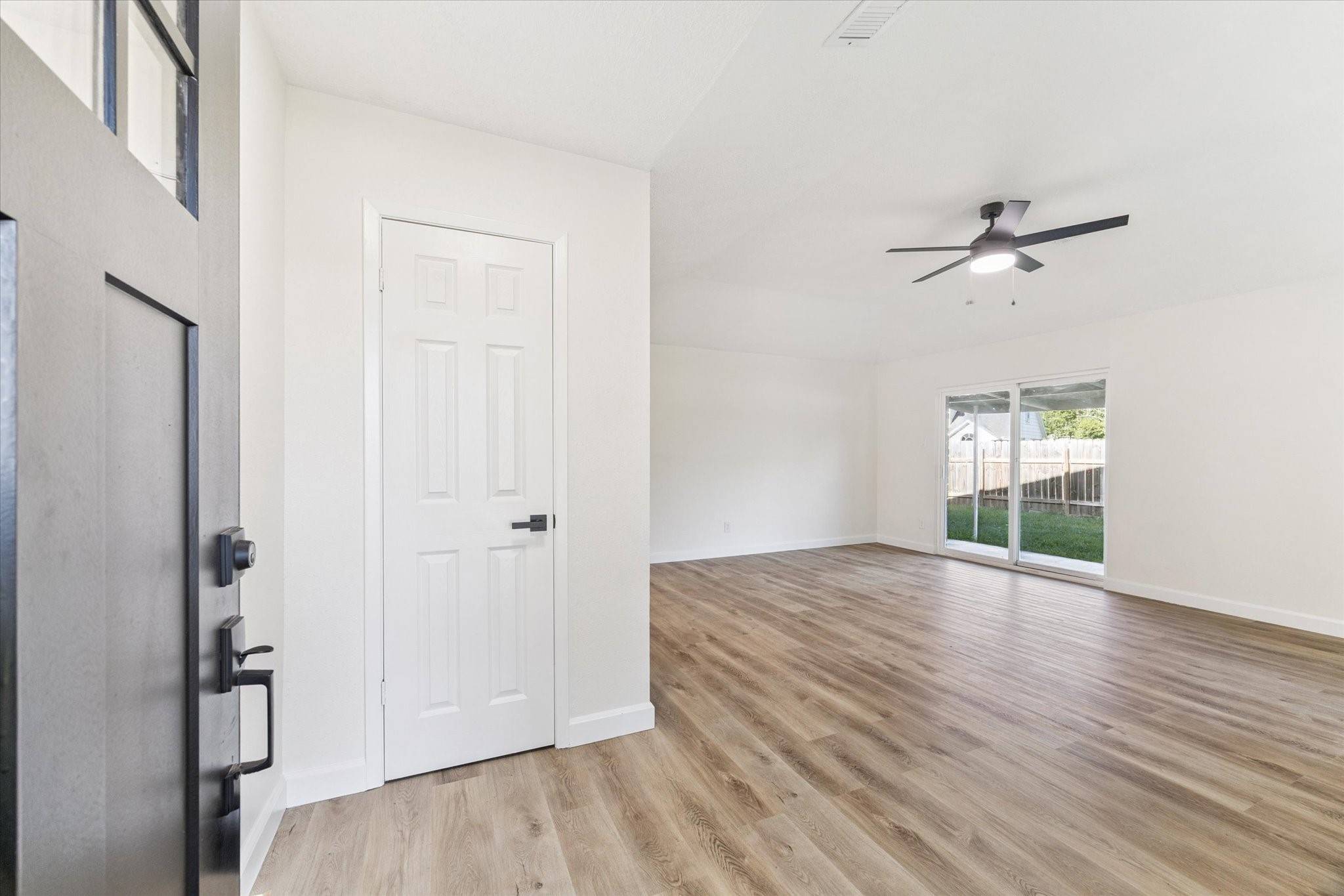 Cypress, TX 77433,18506 Lippizaner DR