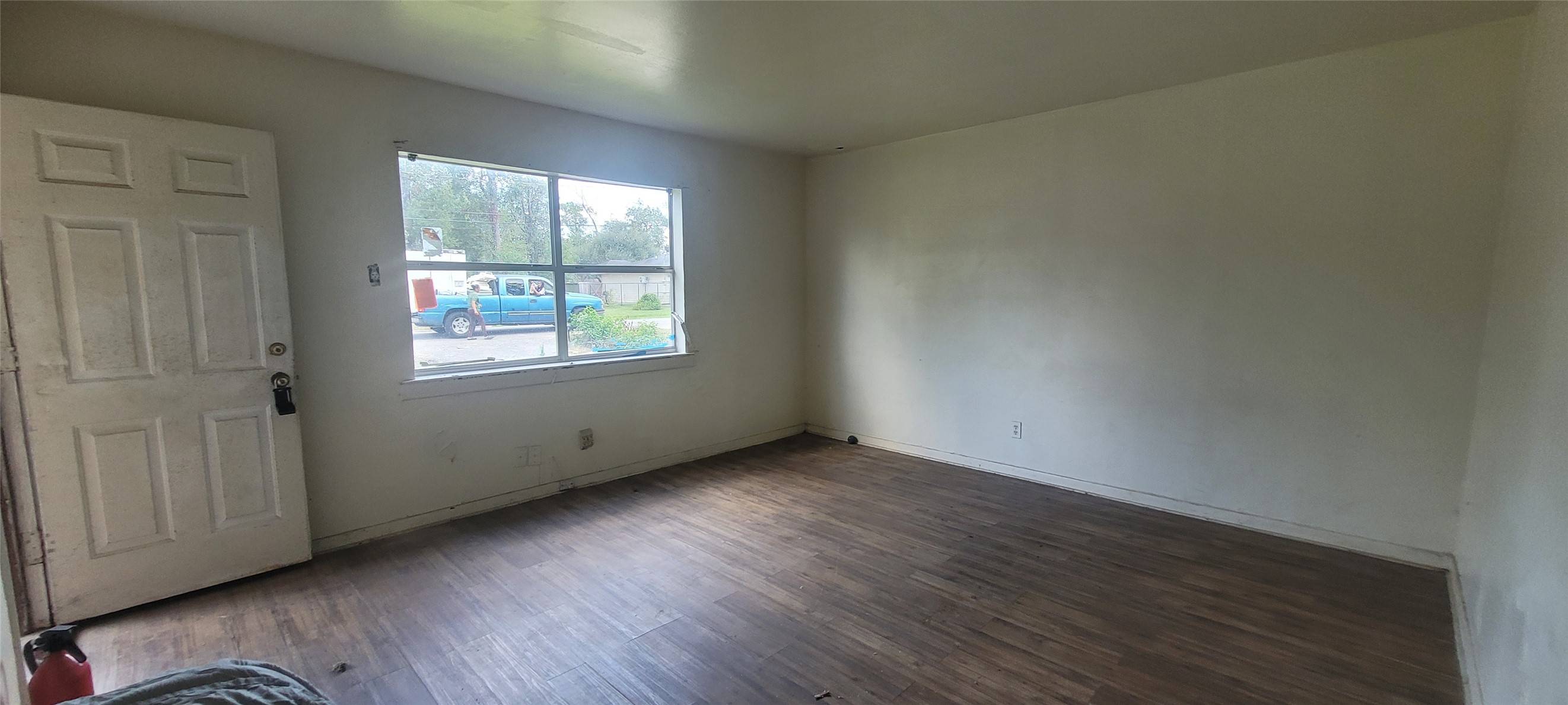 Houston, TX 77016,10521 Bainbridge ST