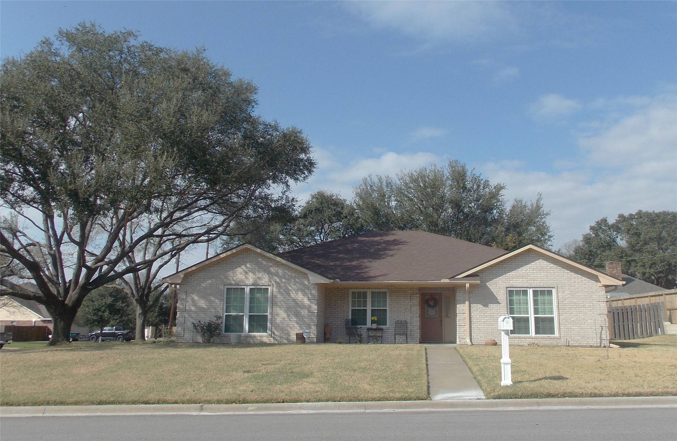 Brenham, TX 77833,1501 E Pecan ST