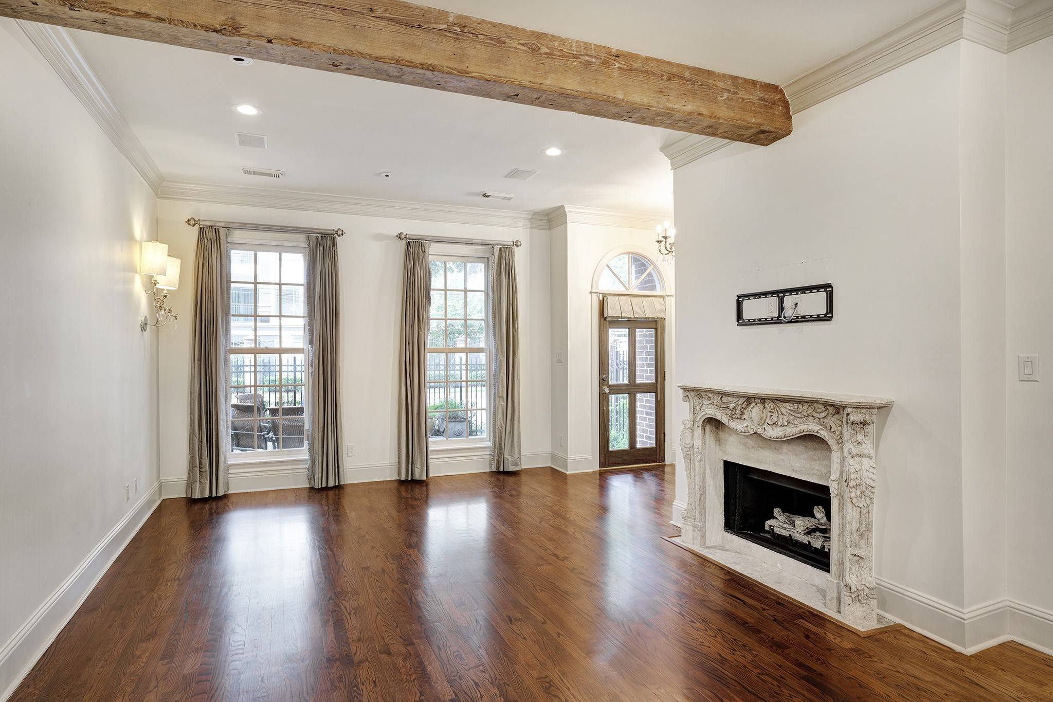Houston, TX 77056,5124 Chevy Chase DR