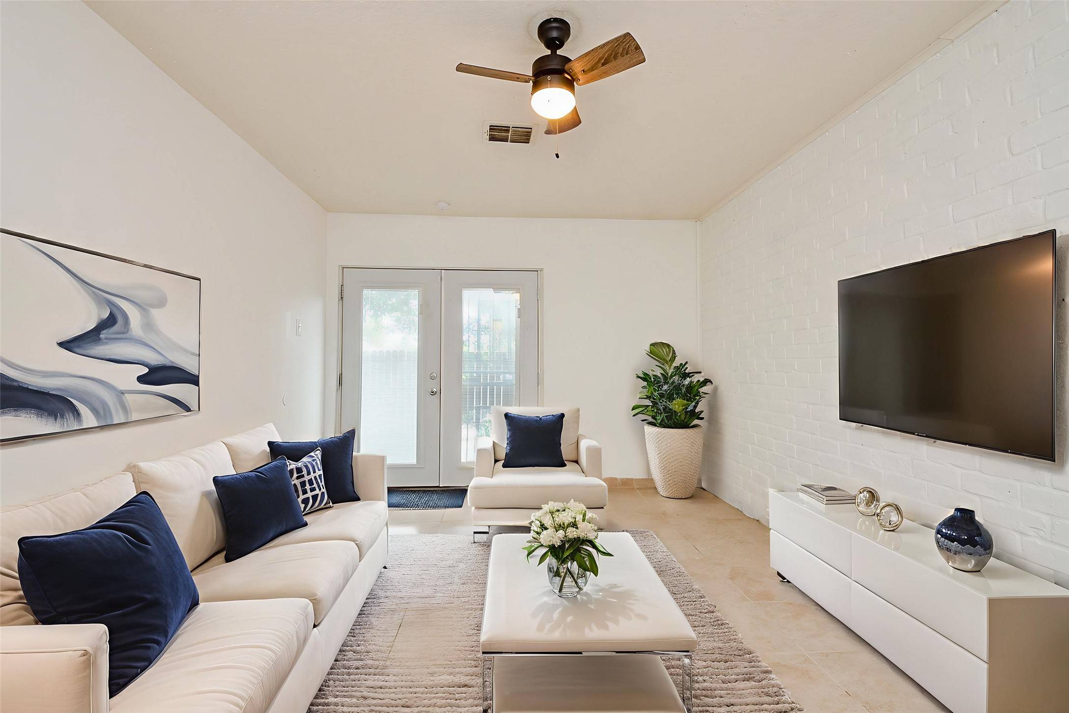 Houston, TX 77072,7323 Cook RD