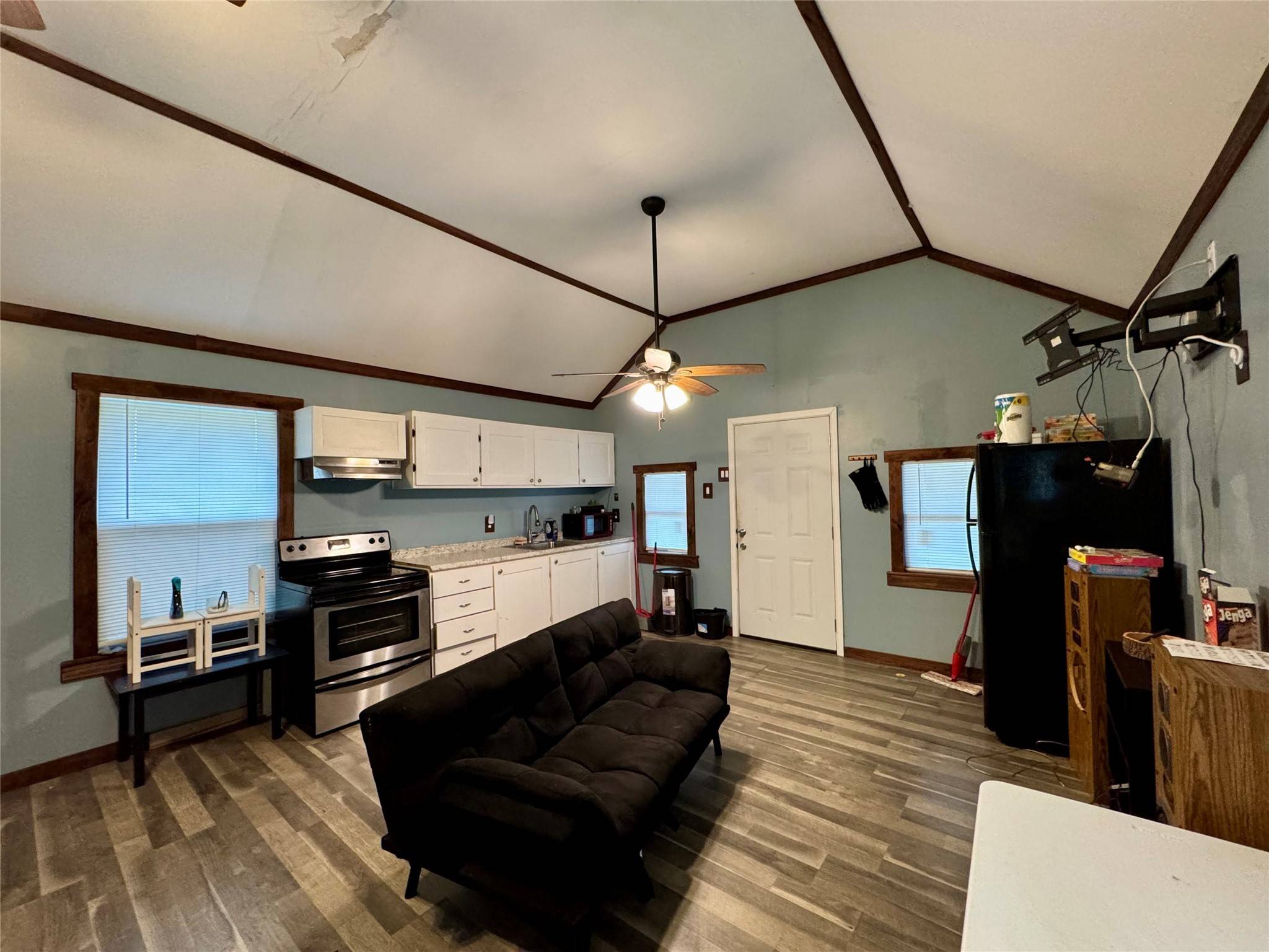 Grapeland, TX 75844,712 County Road 2305