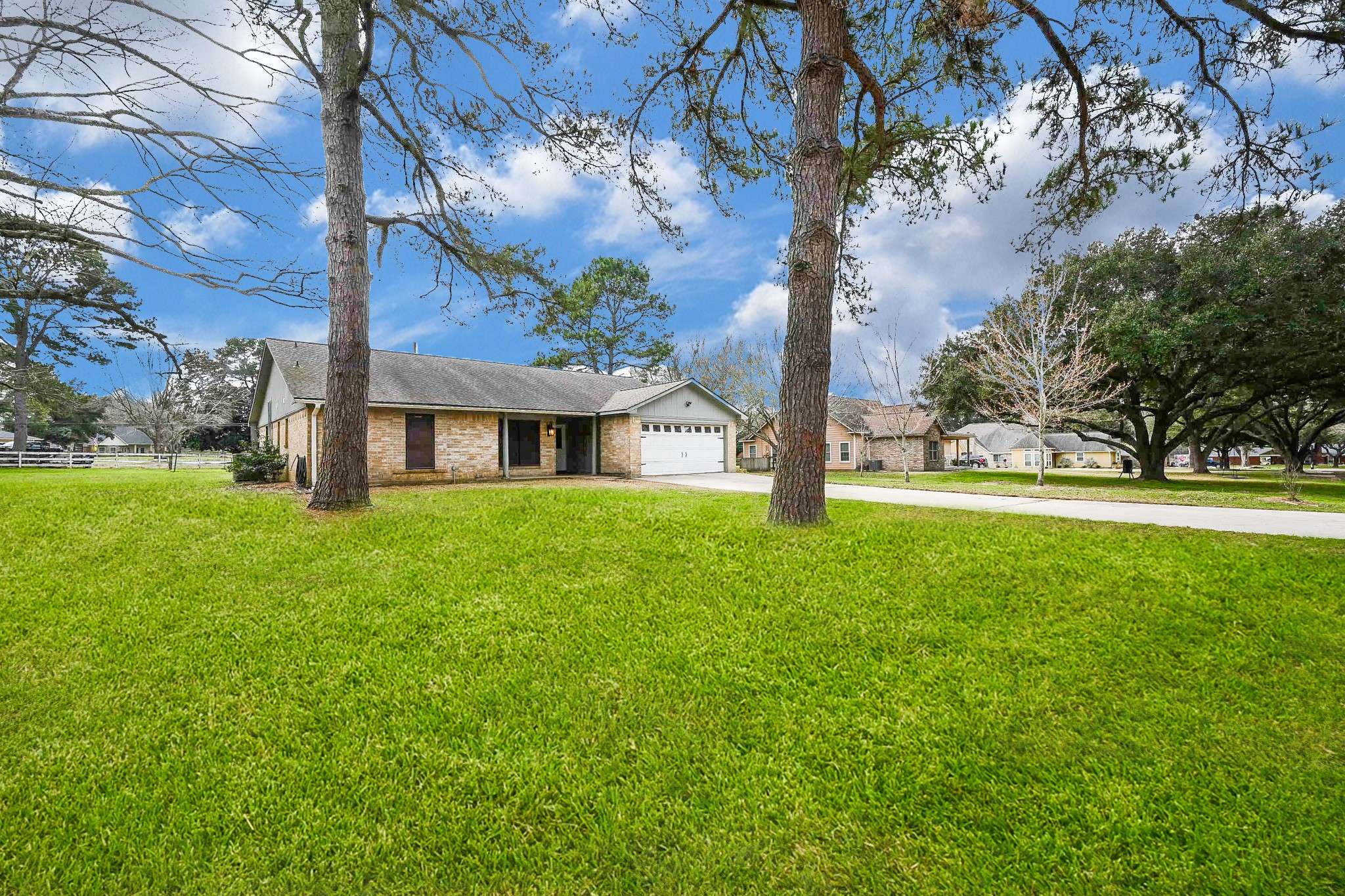 Tomball, TX 77377,18807 W Bluebird LN