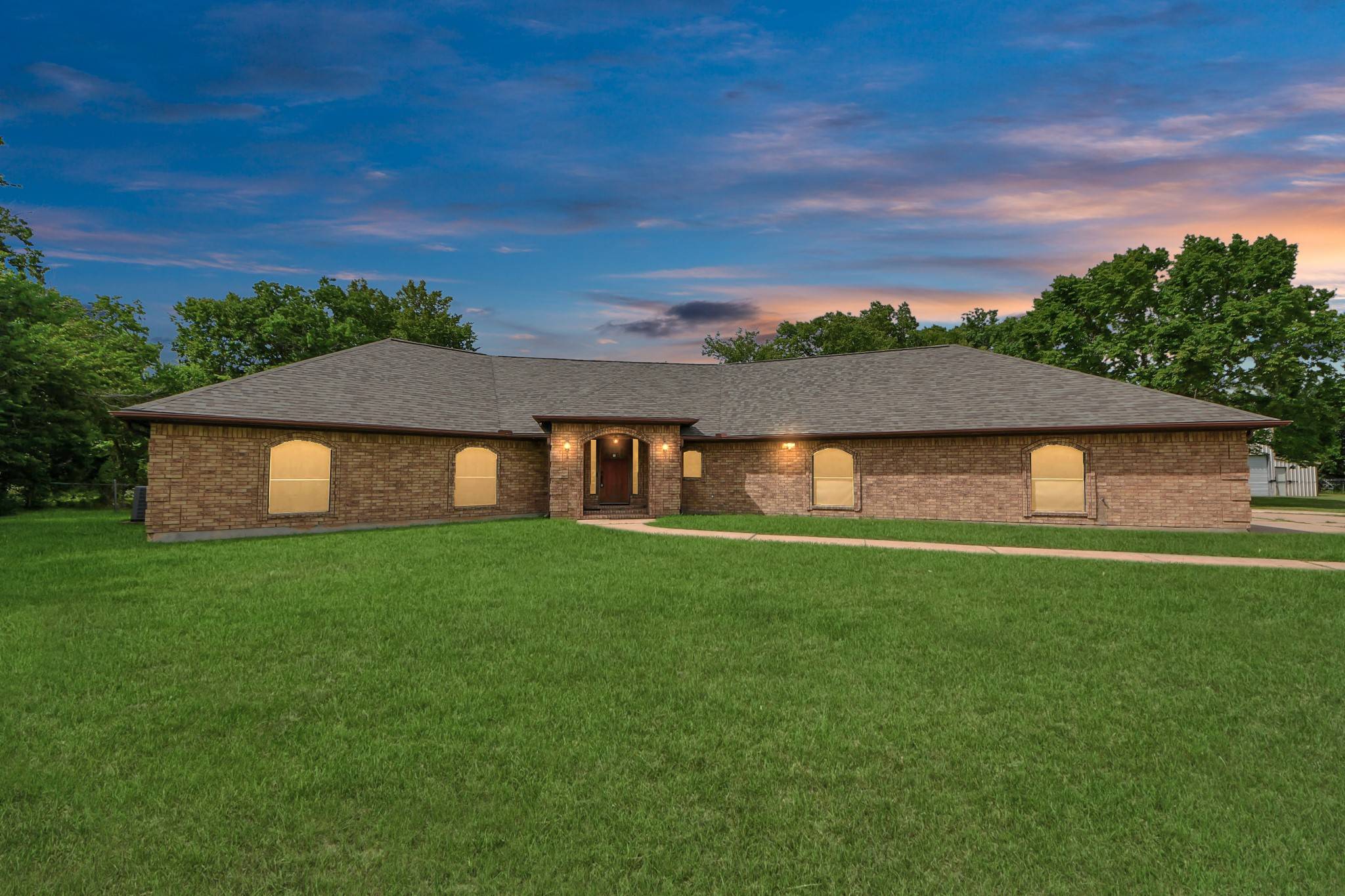 Pearland, TX 77581,7825 Hughes Ranch RD