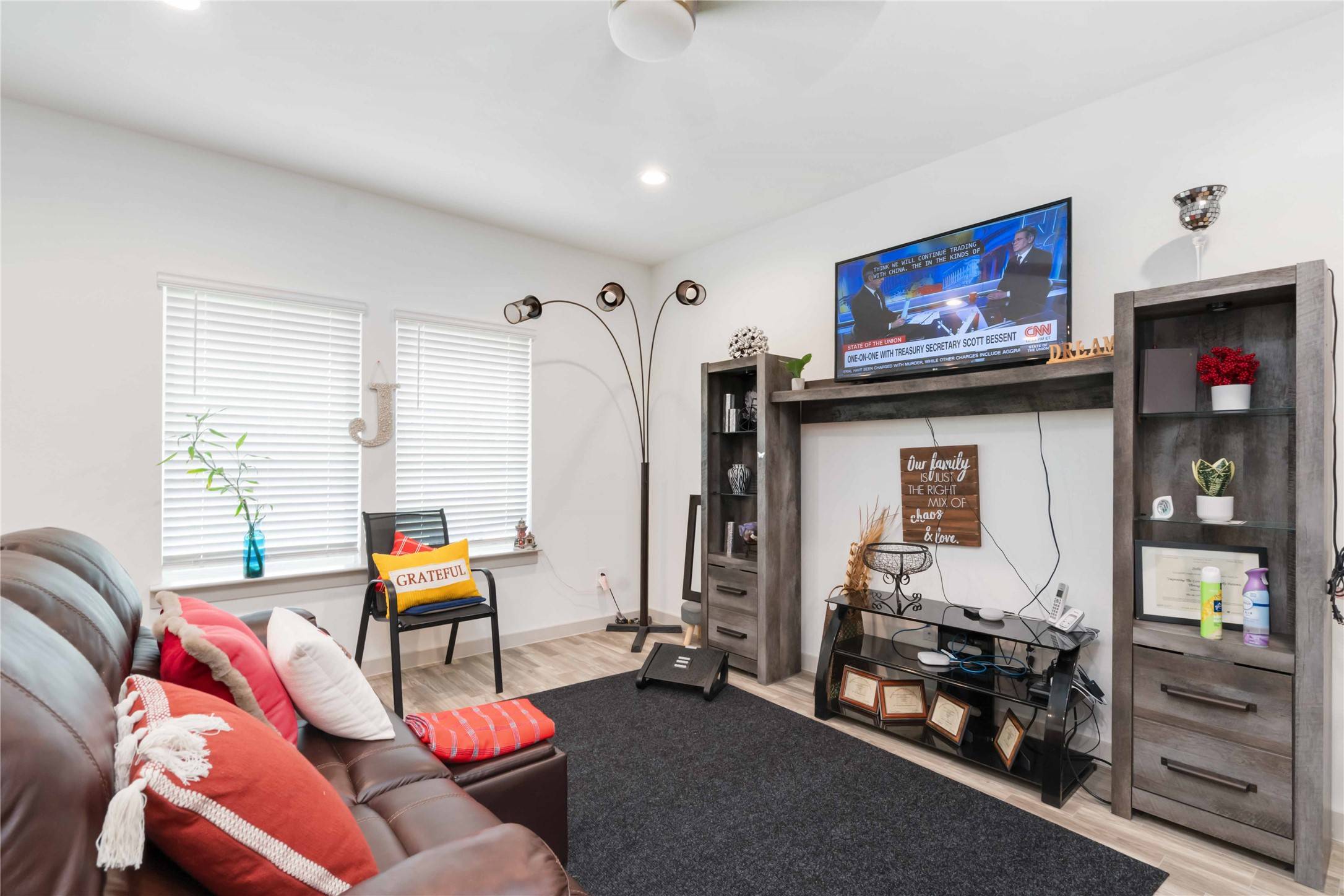 Rosharon, TX 77583,7730 Robert LN