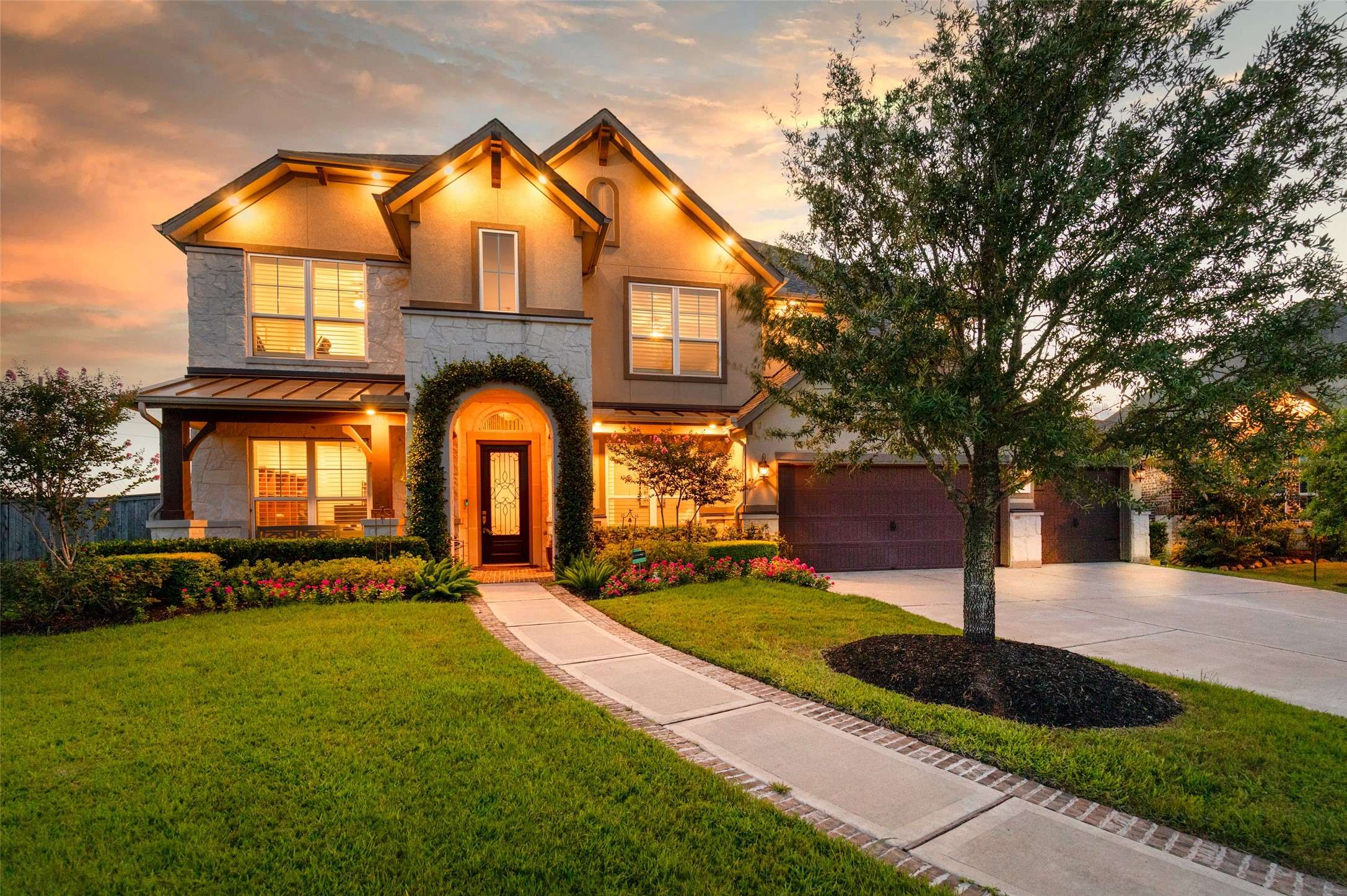 Sugar Land, TX 77498,99 Zenith LN