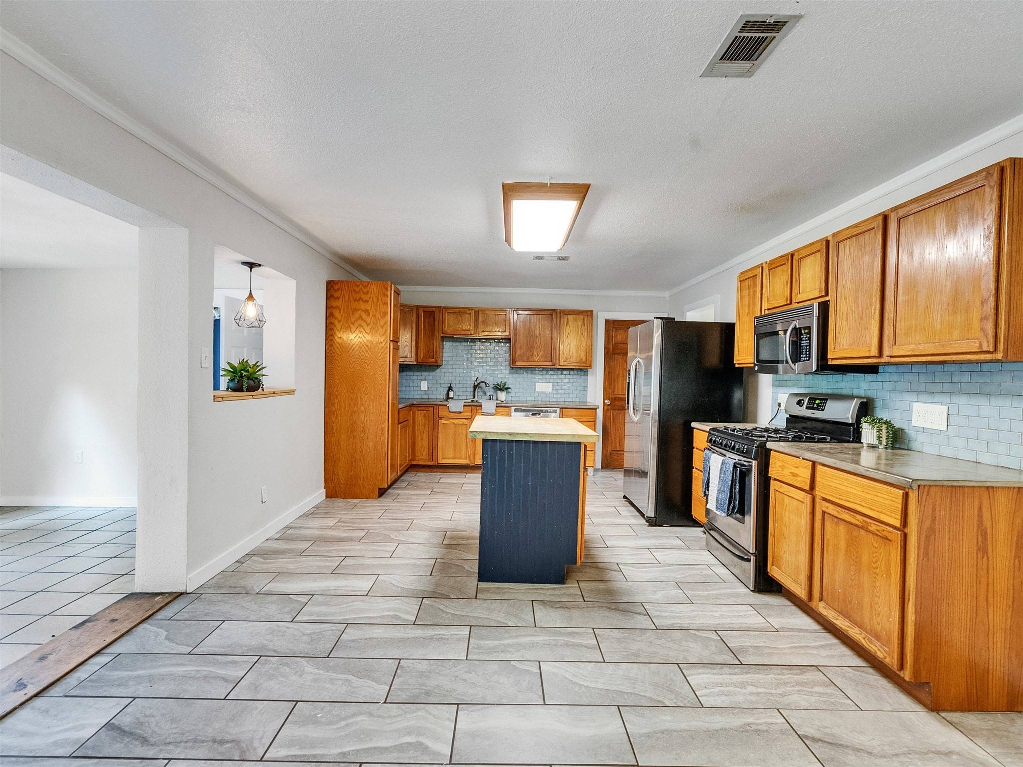 Santa Fe, TX 77510,12317 23rd ST