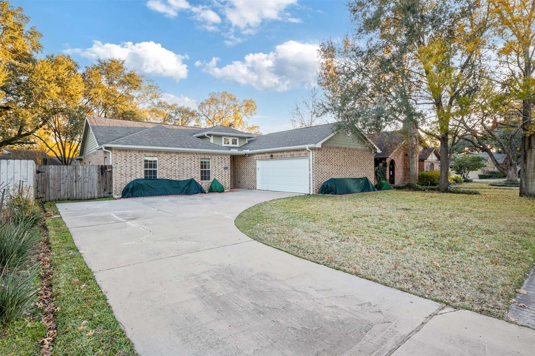 Houston, TX 77084,15825 Boulder Oaks DR