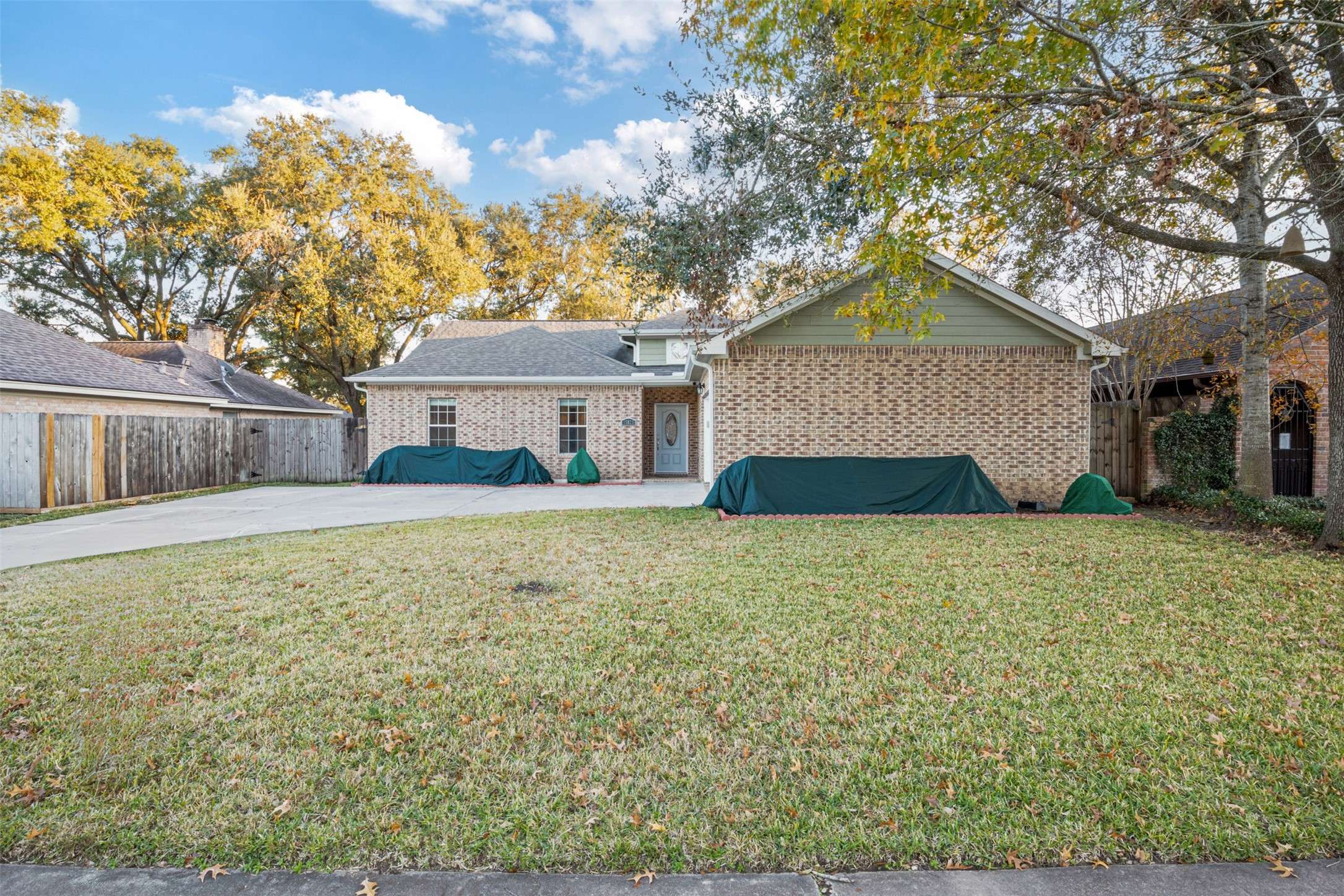 Houston, TX 77084,15825 Boulder Oaks DR