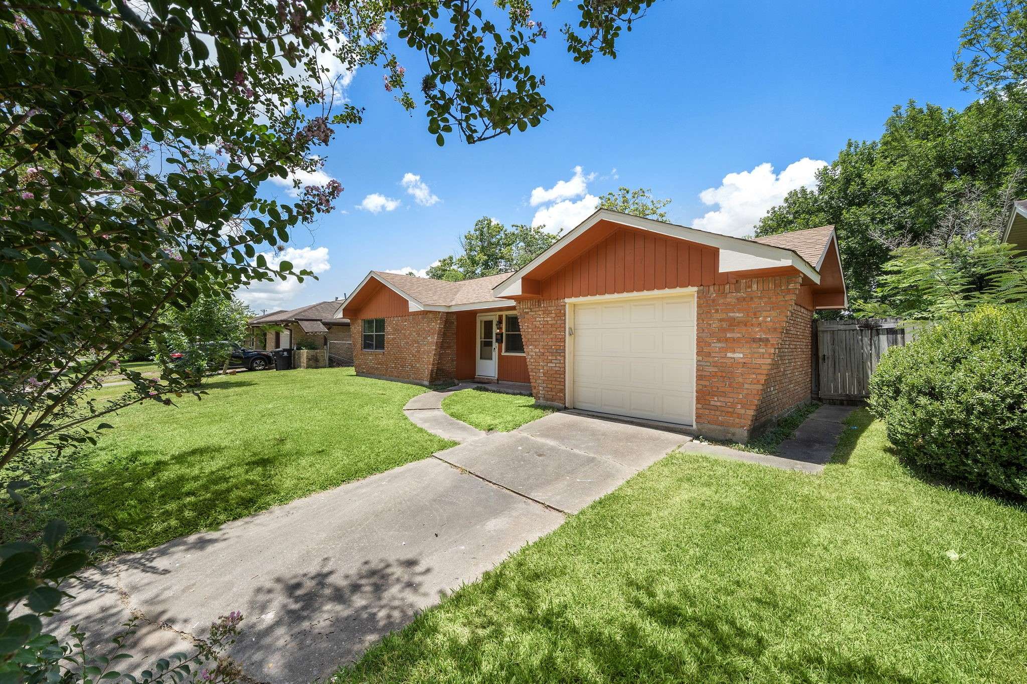 Houston, TX 77034,2138 Loving ST