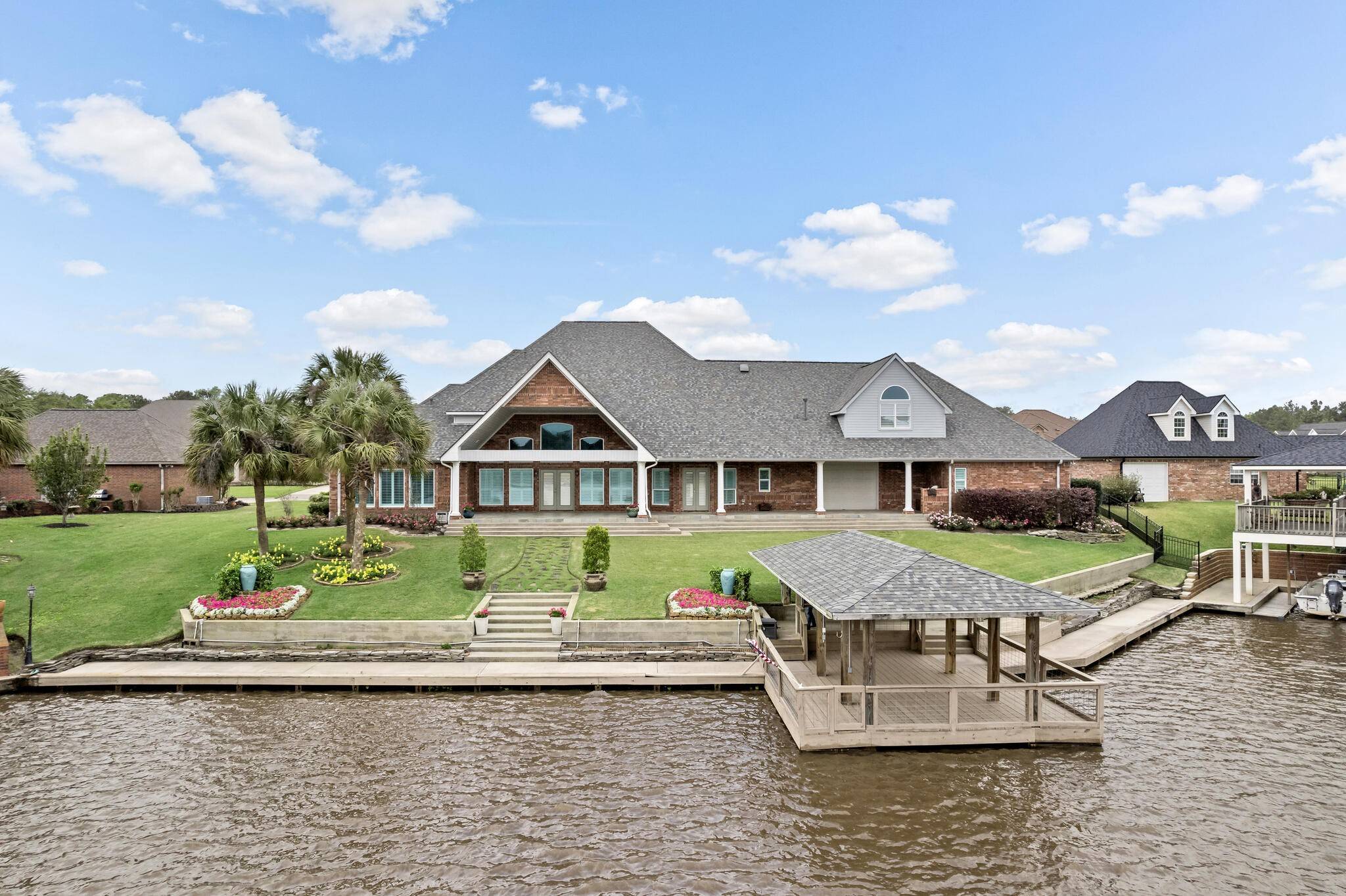Orange, TX 77630,145 Greenhead Point DR