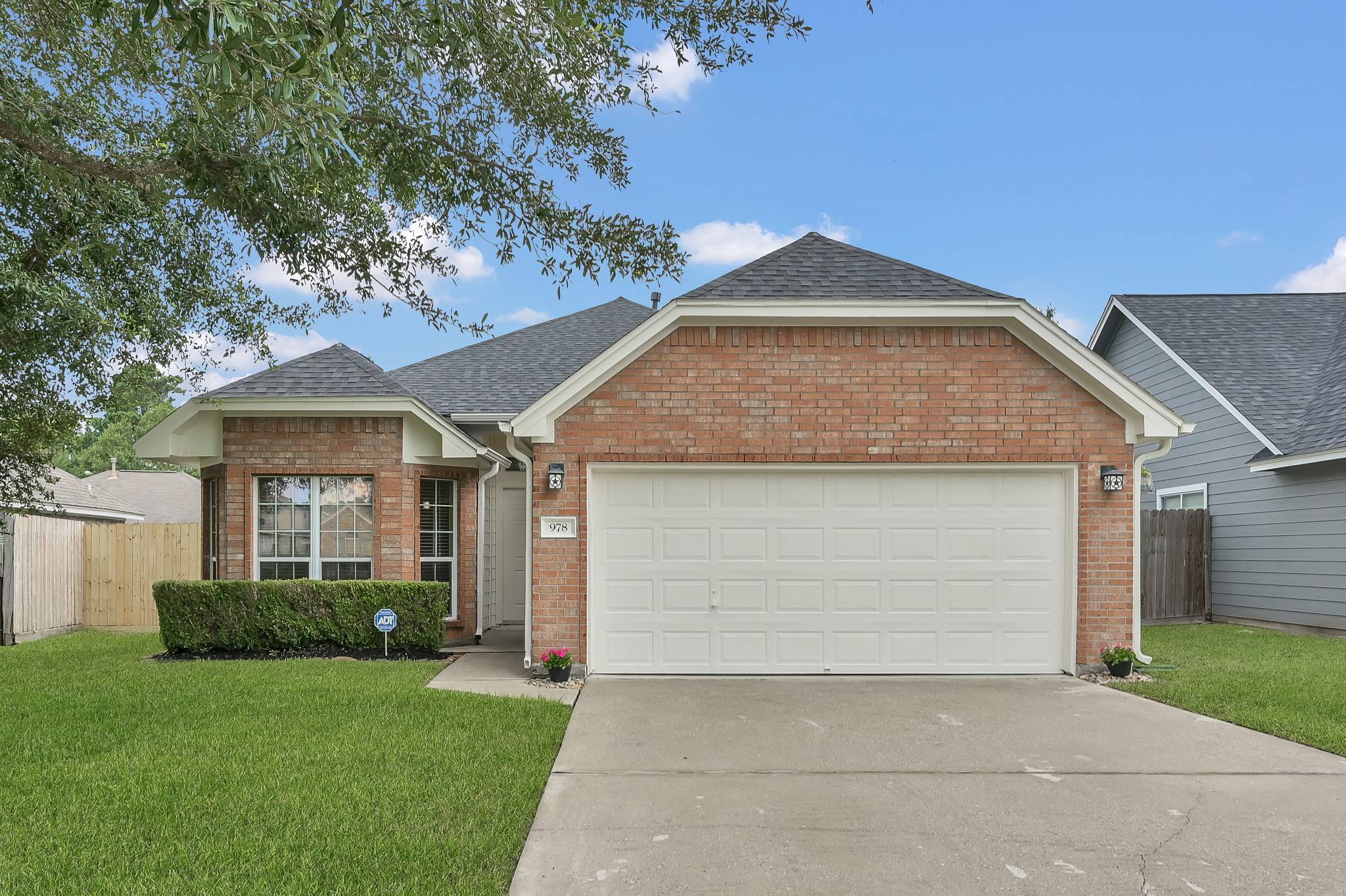 Conroe, TX 77378,978 Oak Lynn DR
