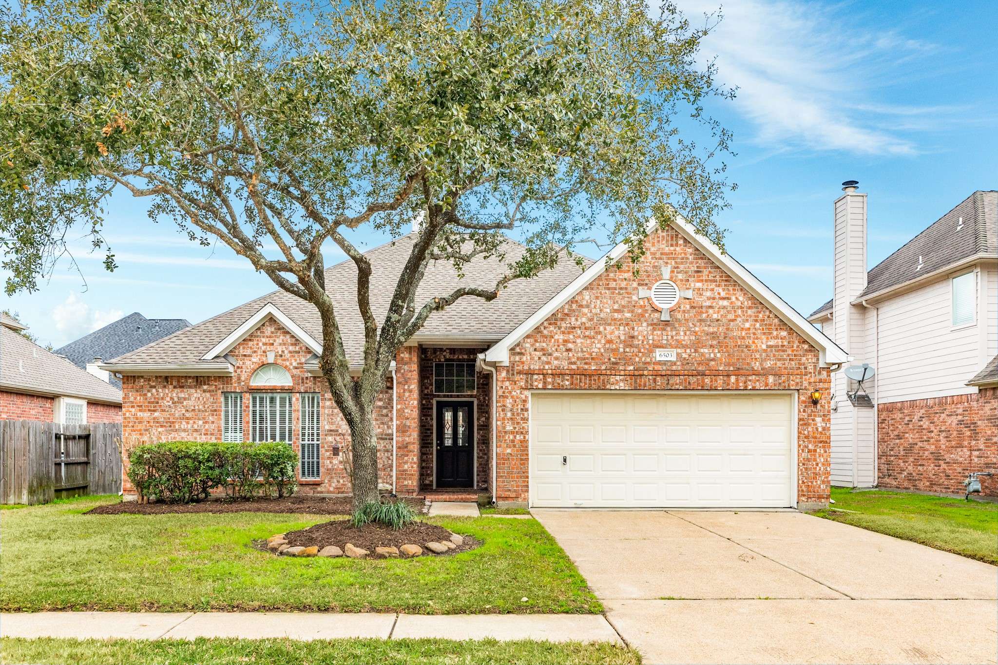 Pearland, TX 77584,6503 E Bending Oaks LN