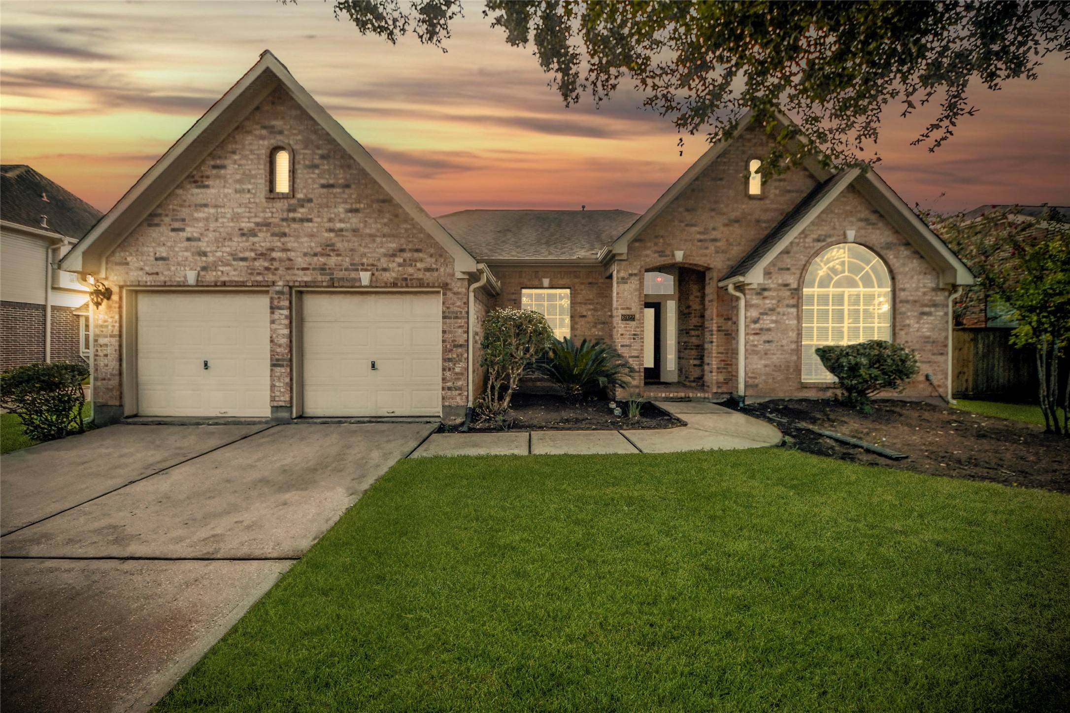 Sugar Land, TX 77479,6922 Springcrest CT