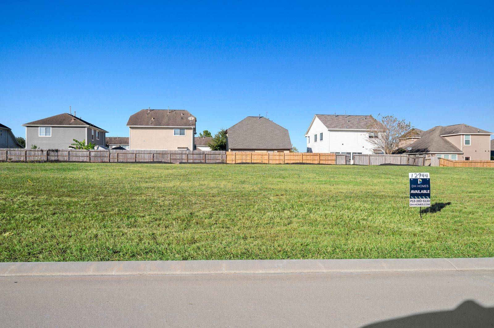 Willis, TX 77318,12944 French Quarter DR