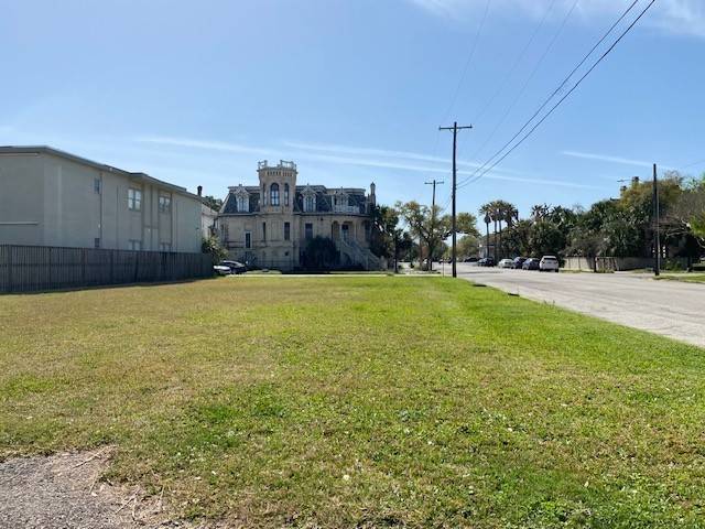 Galveston, TX 77550,1628 Sealy ST