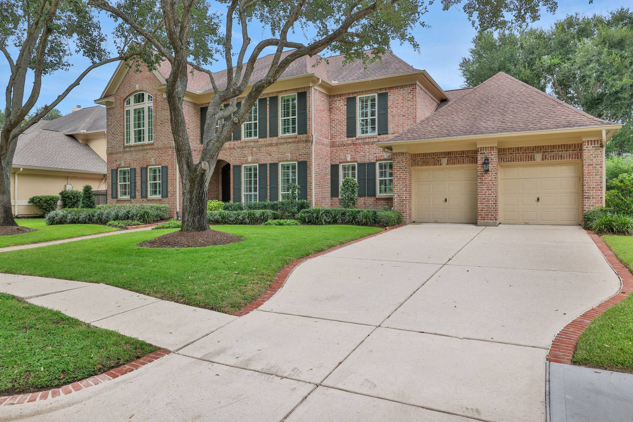 Sugar Land, TX 77479,4007 Thistle Hill CT
