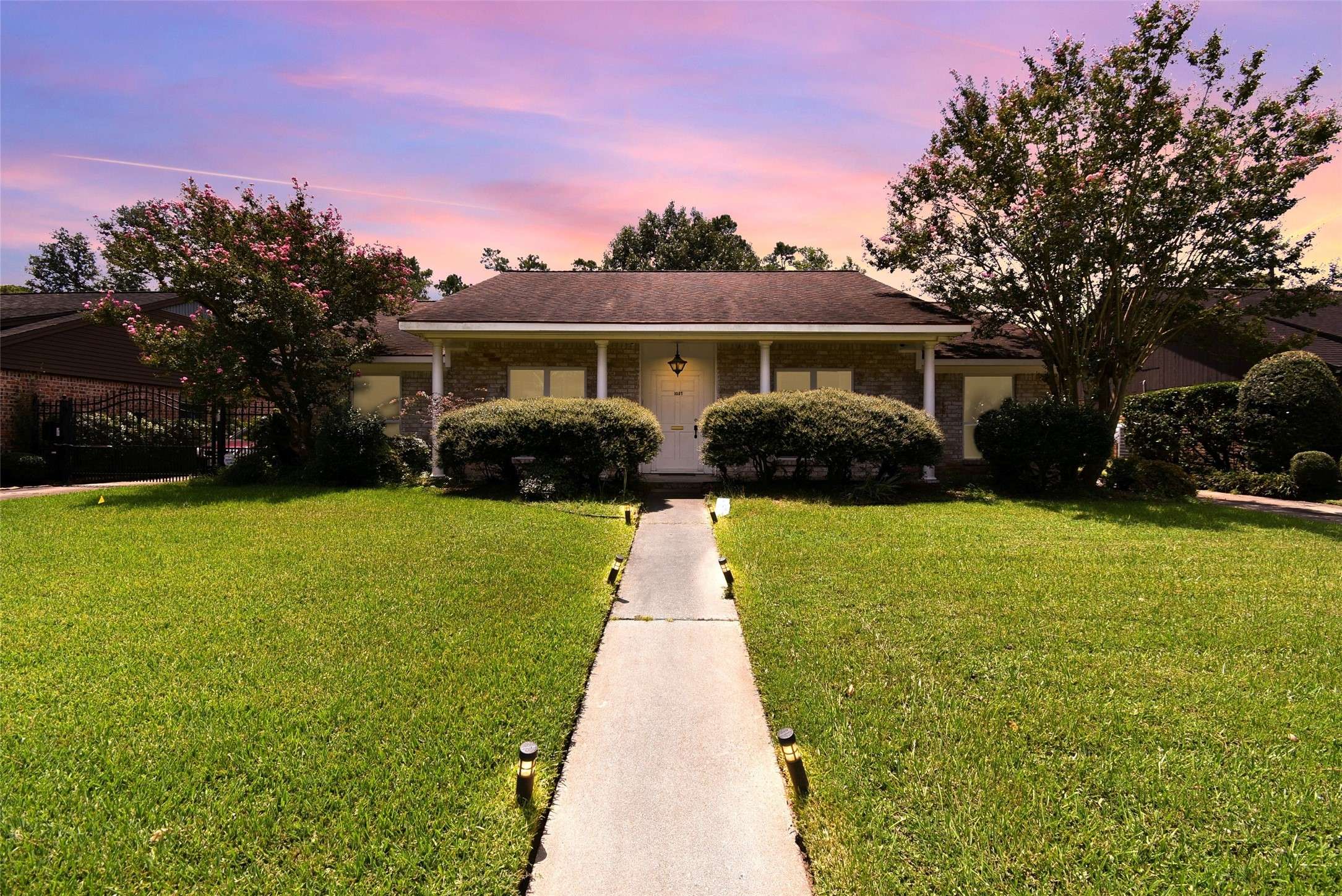 Houston, TX 77018,1037 Cheshire LN