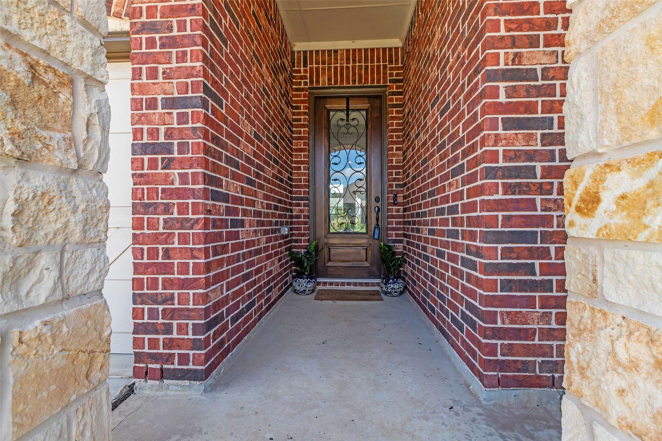 Webster, TX 77598,423 Round Top ST